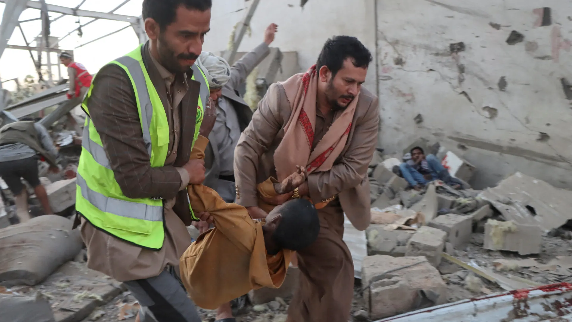 Pentagon Yemen civilian deaths - a US Navy destroyer during operations in the Red Sea