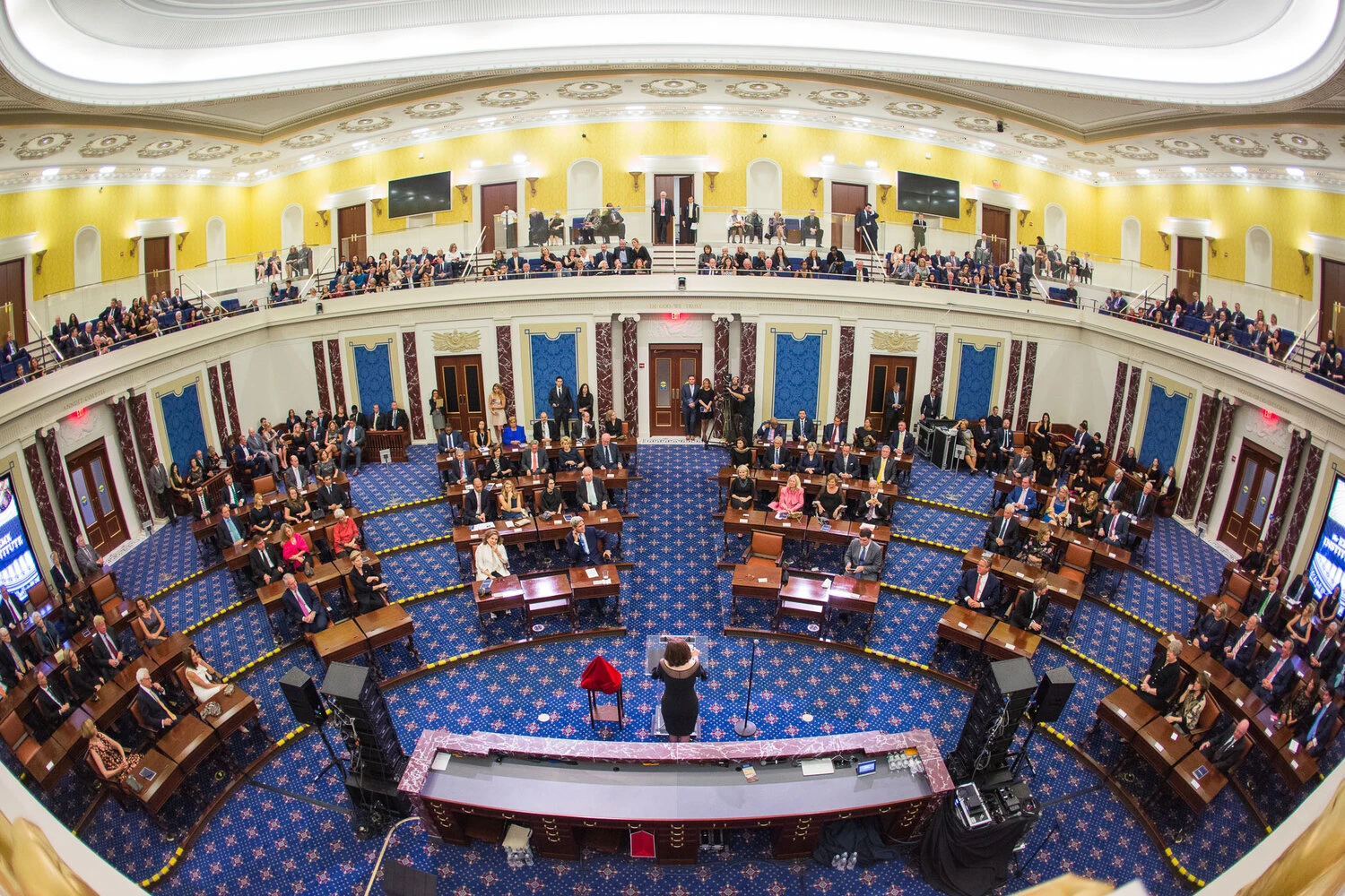 631b814bdff8609198685a54_Senatefloor