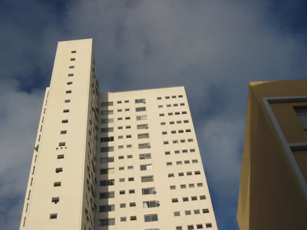 Tenda record revenue from affordable housing construction in São Paulo, Brazil