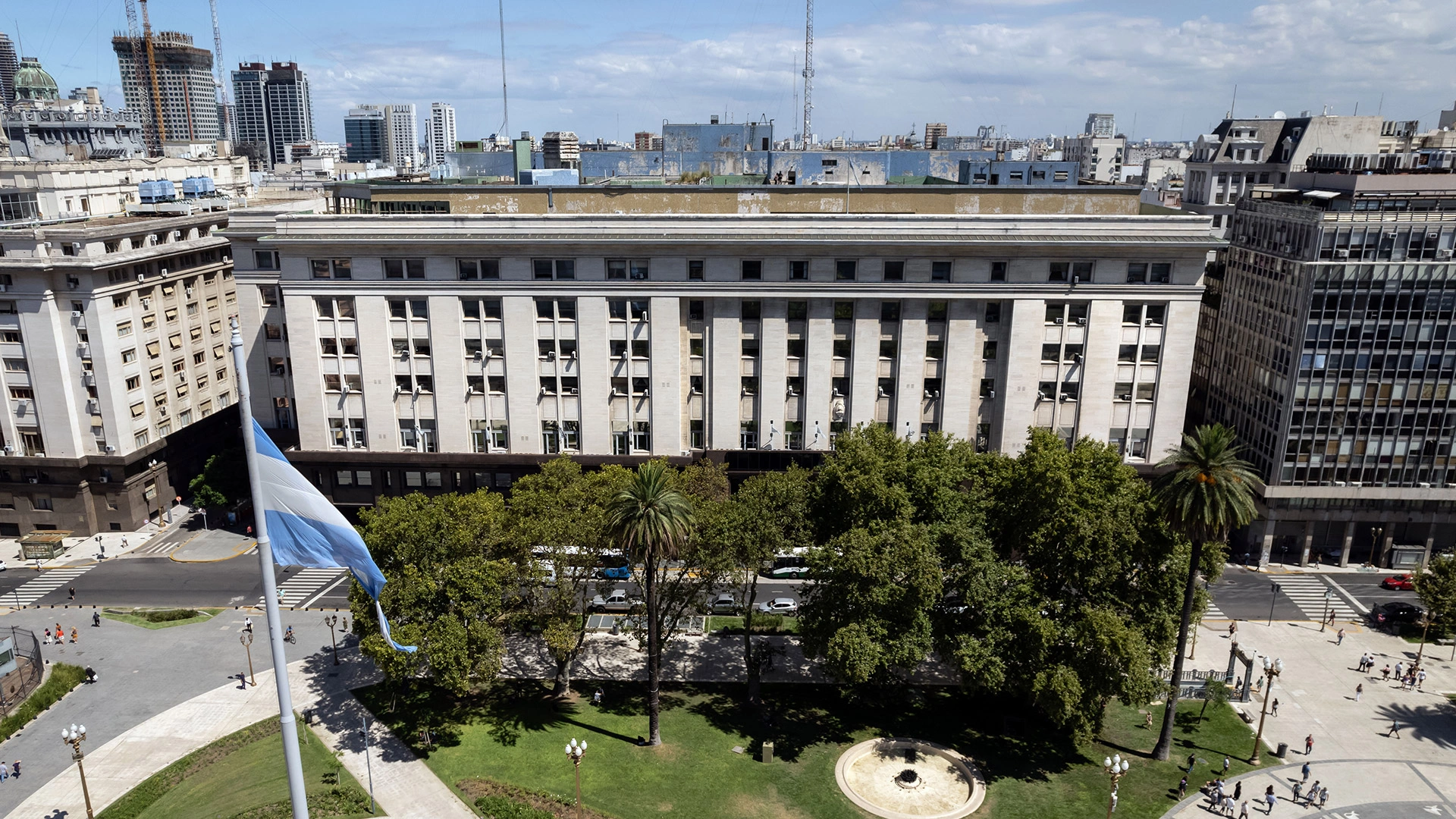 Argentina Monotributo Brackets Rise 16.8% by Aug 5
