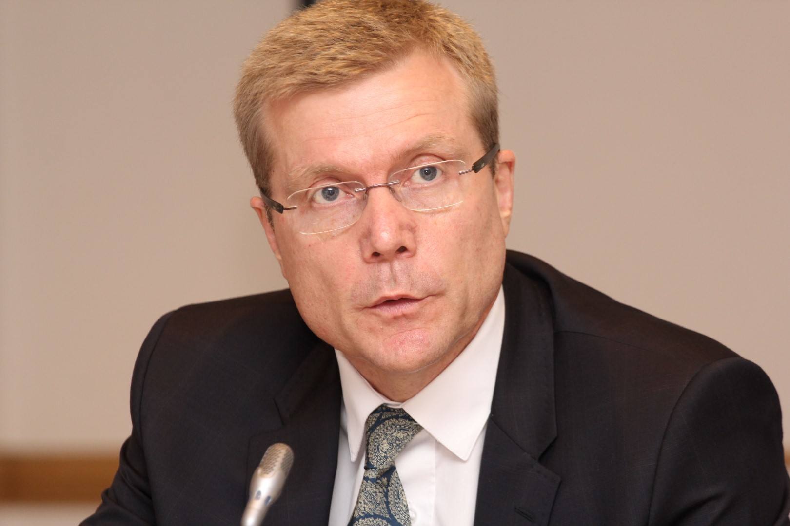Dave-Hodnett-Absa-CFO-Large