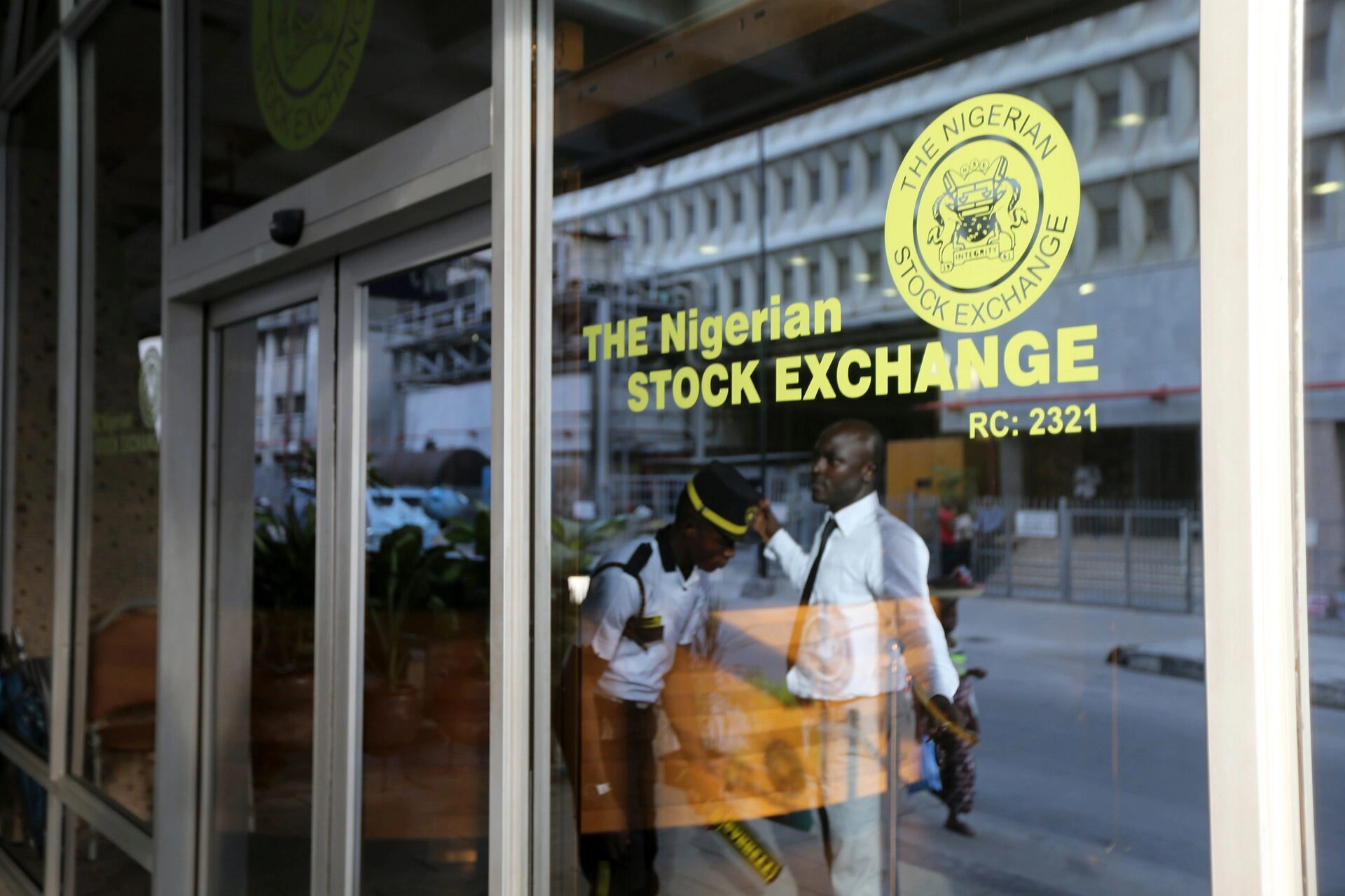 Banking stocks lift Nigerian market by N288 billion despite broad selloff