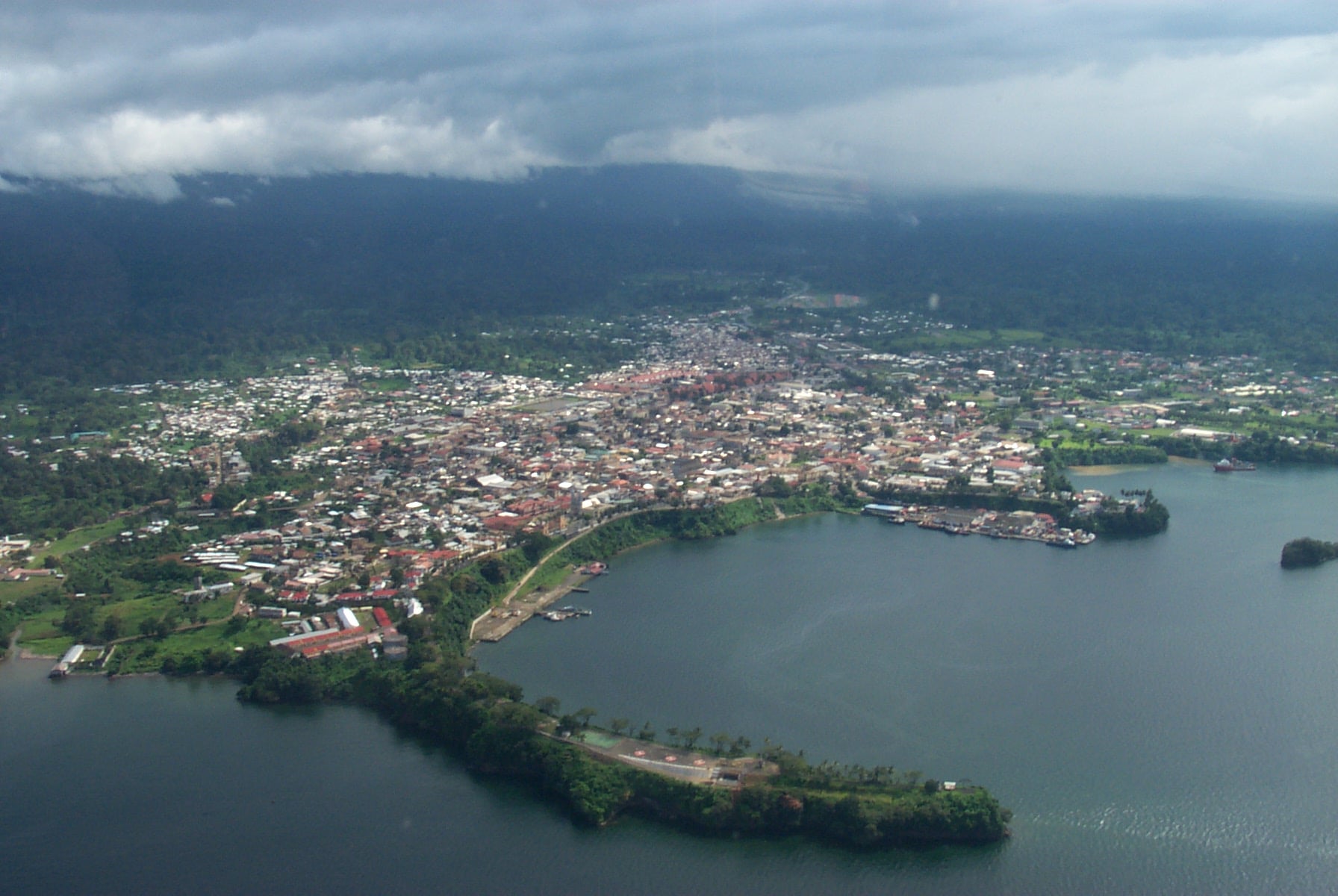 Equatorial Guinea Gas Deal Delayed on China Investment Rules