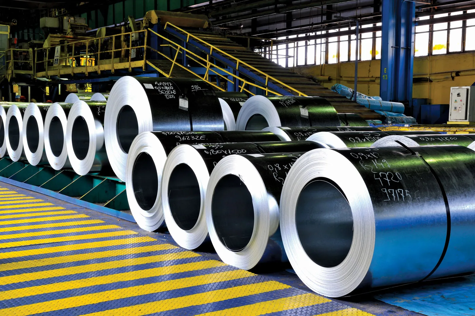 Rolls-sheet-steel-zinc-factory-warehouse