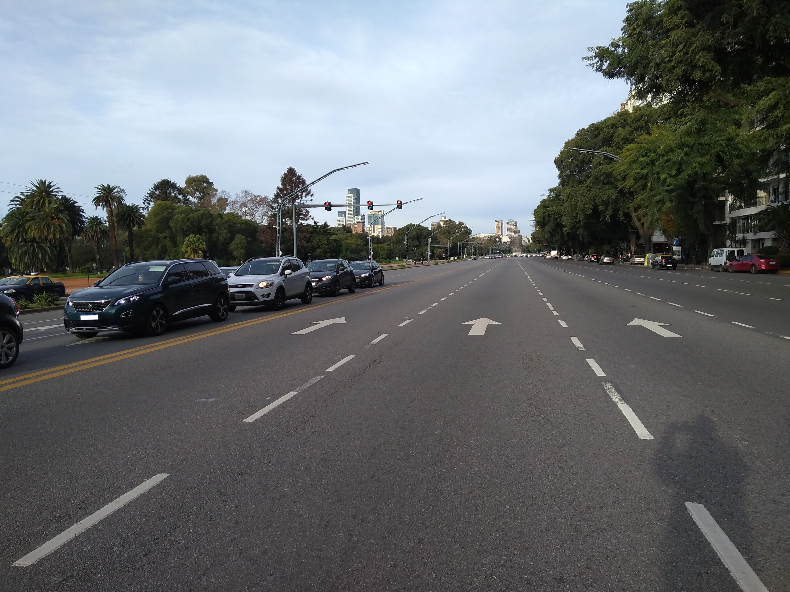 Avenida del Libertador in Buenos Aires, part of the course where the half marathon world record fell
