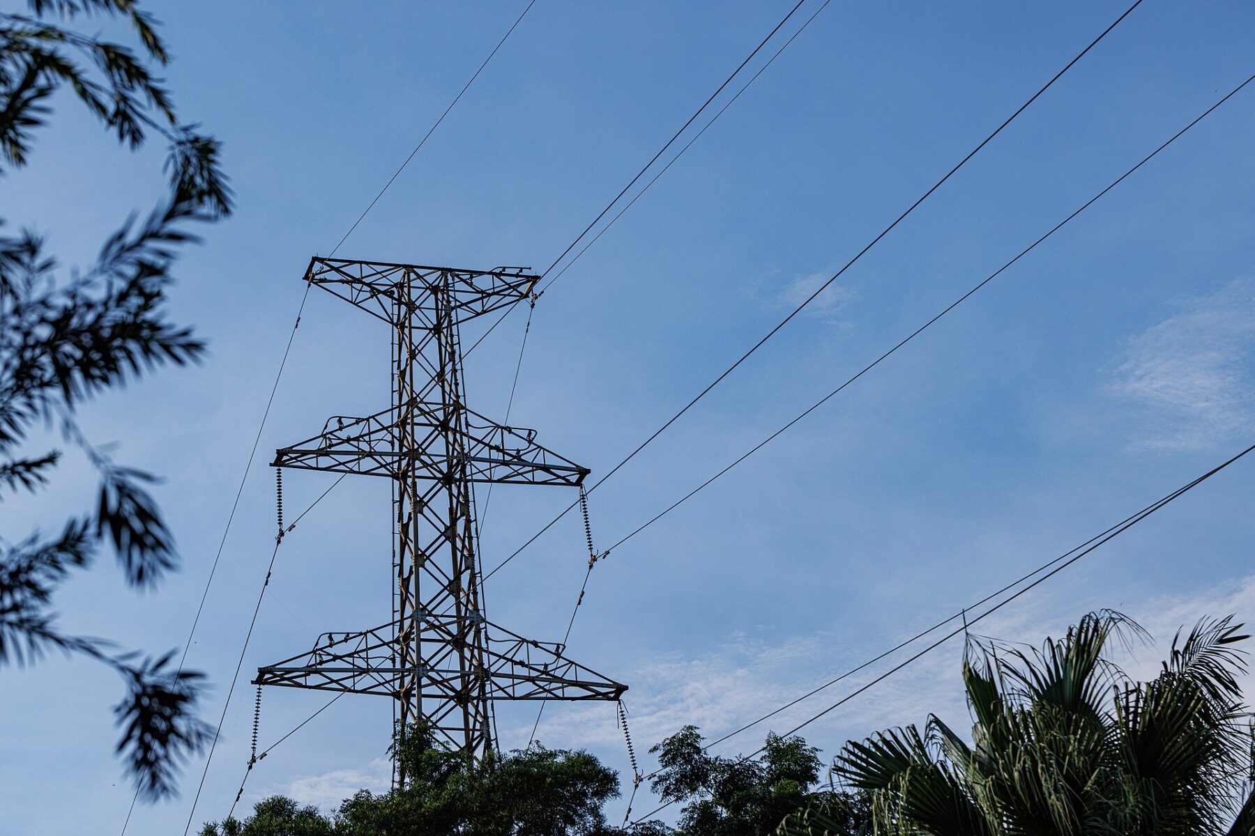 bogota-transmission-lines-blackout-2026