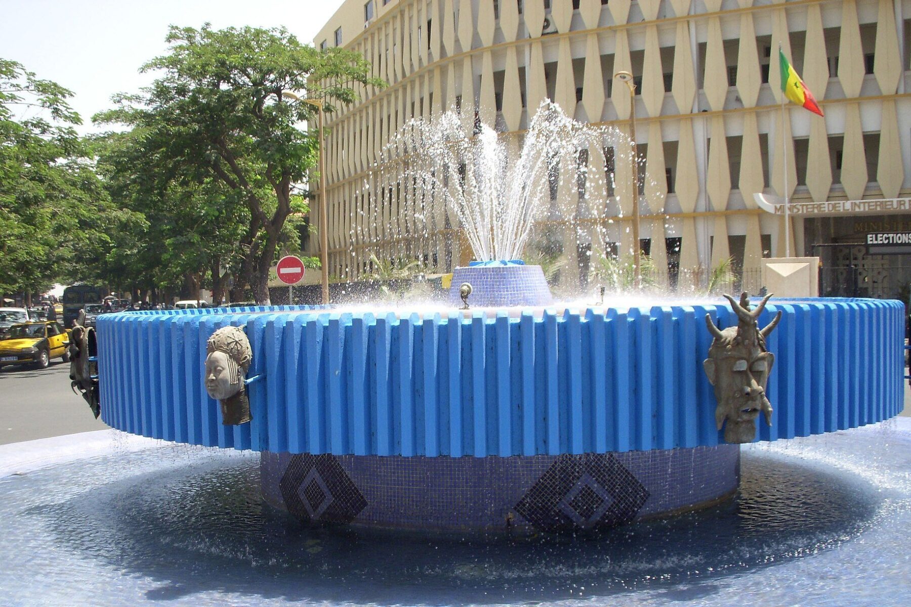 Senegal asset declaration reform: a government ministry building in Dakar