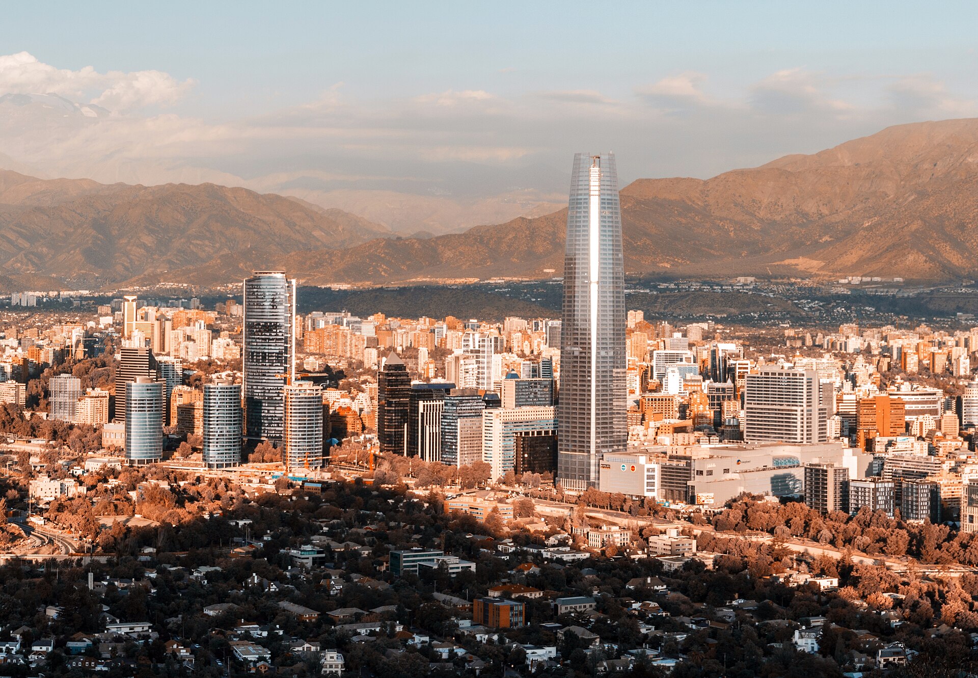 Panoramic view of Santiago de Chile from San Cristóbal Hill, ahead of the Travel Sale discount days
