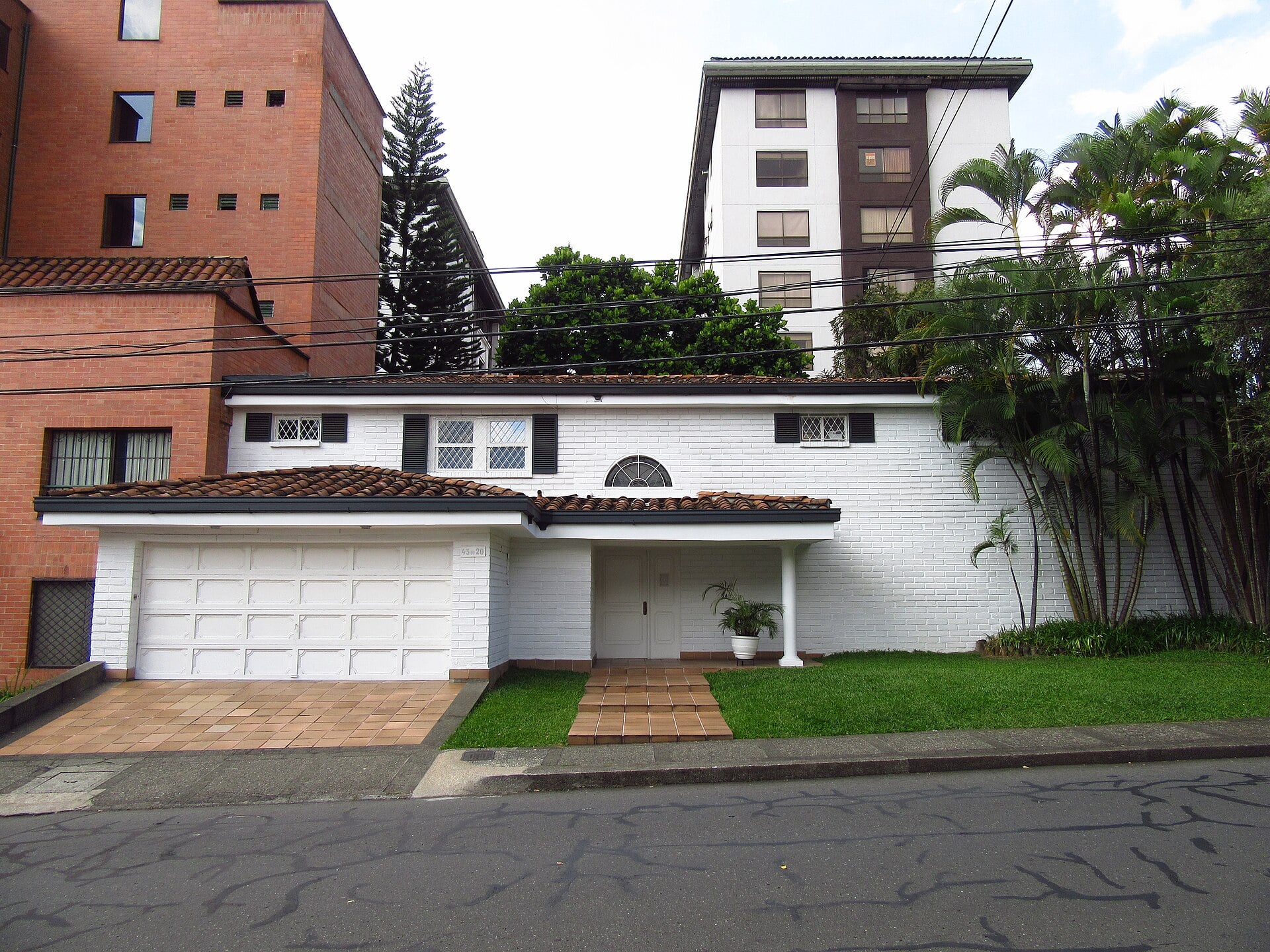 Medellín, where the Ponemos charity auction of Colombian fashion and art closes Monday at the Makeno store