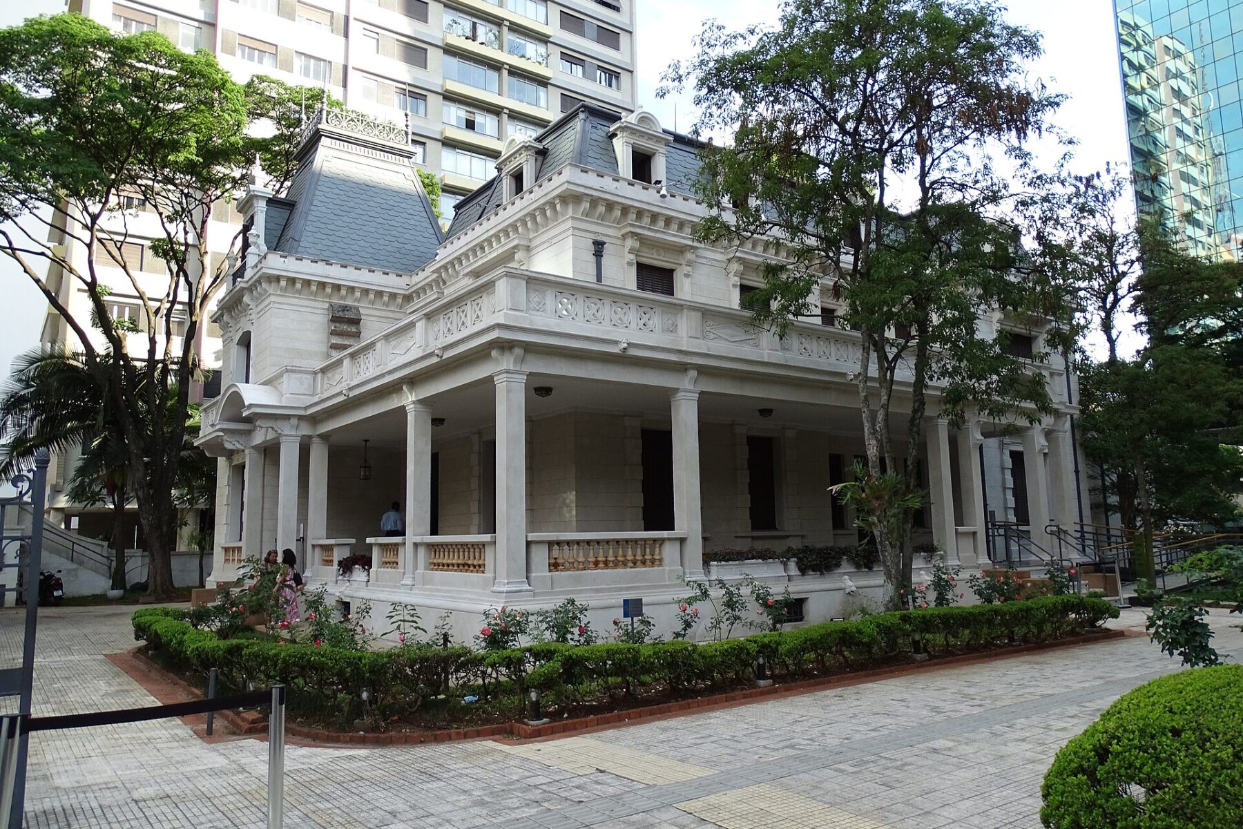 Casa das Rosas on Avenida Paulista in São Paulo, starting point of the Tarsila do Amaral birthday walk