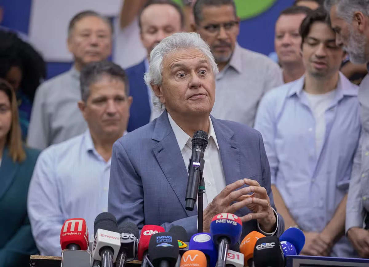 foto31pol-101-psd-a14