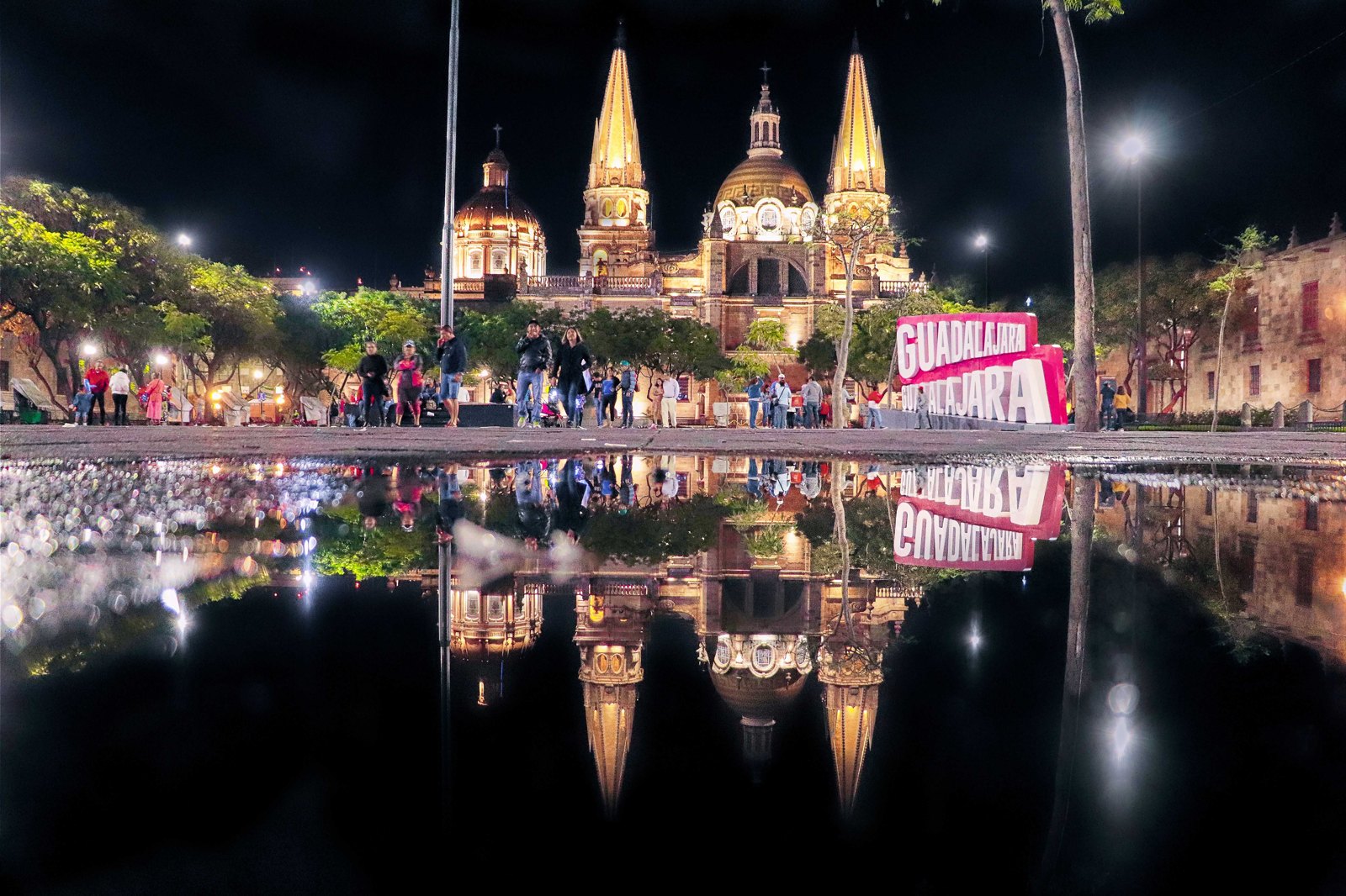 Guadalajara’s cathedral lit up at night.
