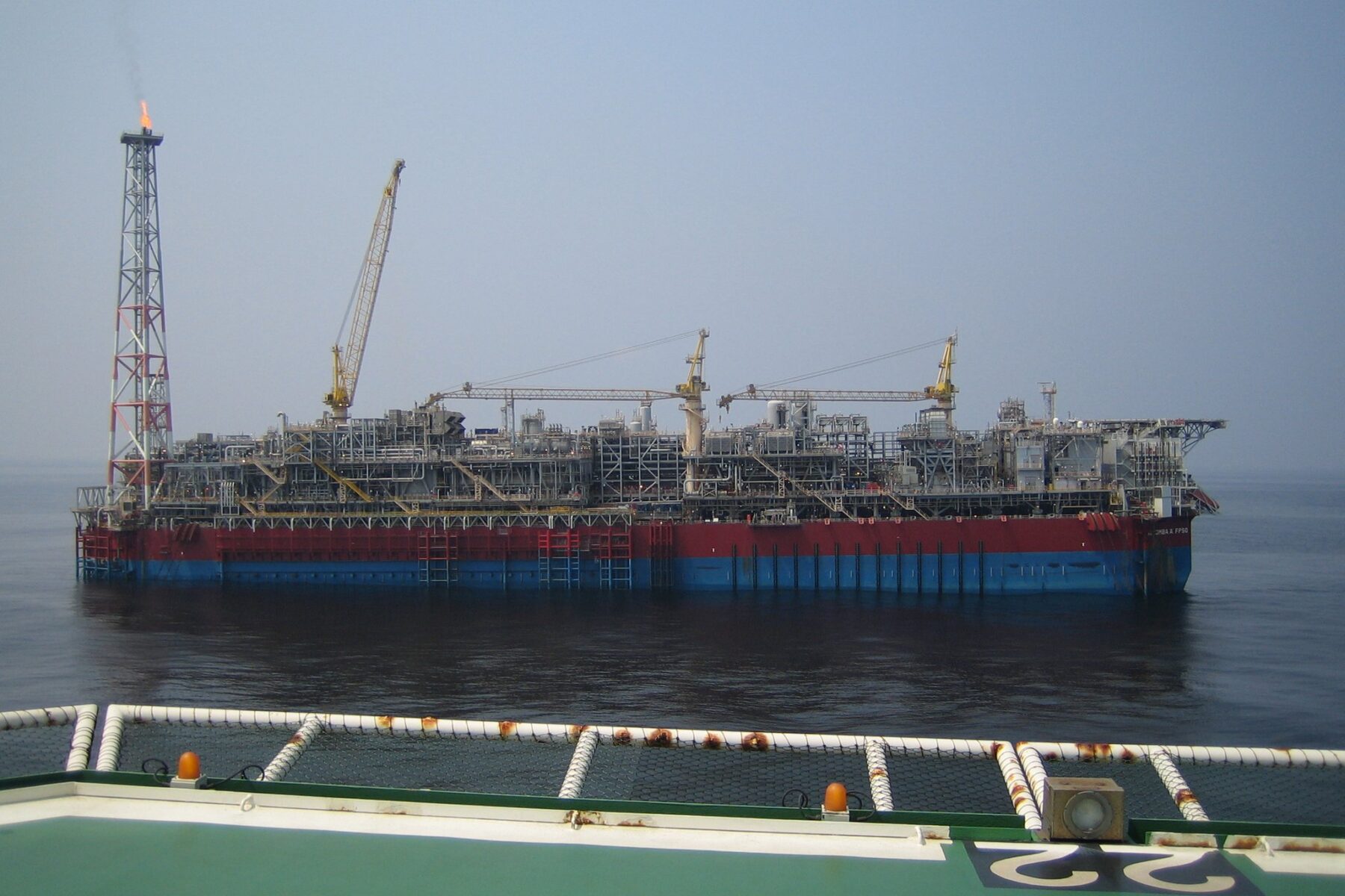 FPSO Kizomba A offshore Angola - Wikimedia Commons CC BY-SA 4.0
