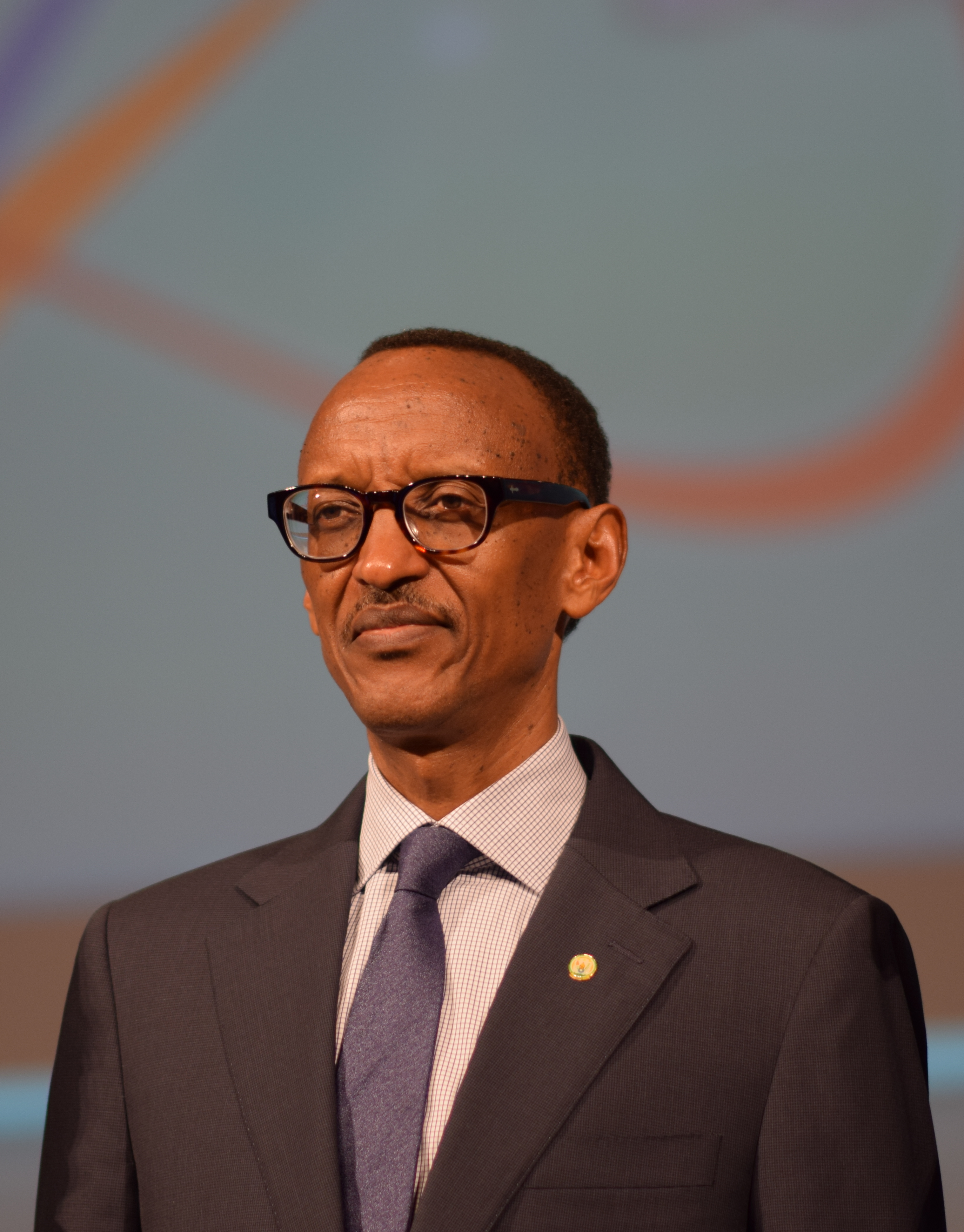 Dangote refinery — President Paul Kagame, who says Rwanda wants a stake in the planned Lamu plant