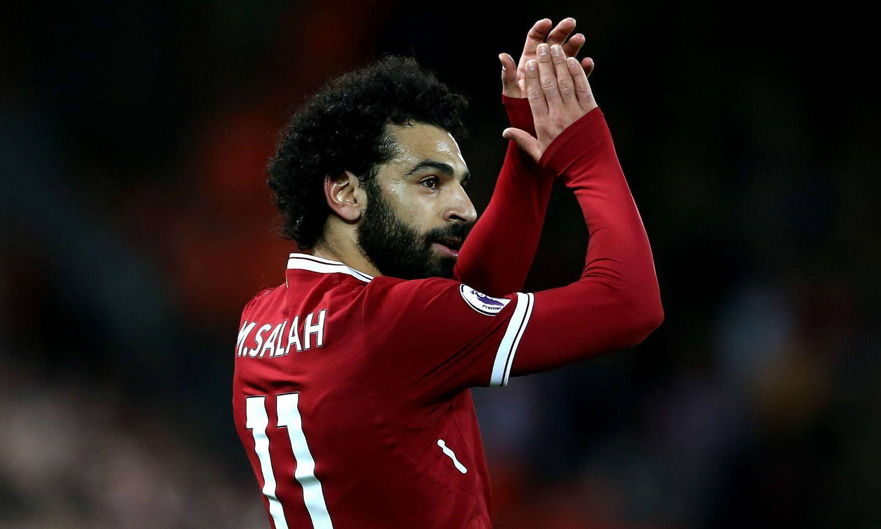mohamed-salah-clapping-up-6qbgxavtpvio2895