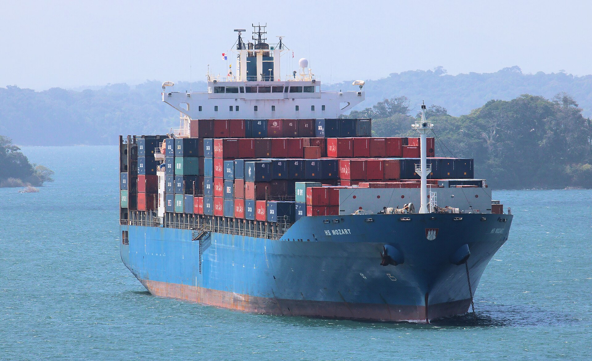 A Panamax container ship, a driver of the Panama economy.