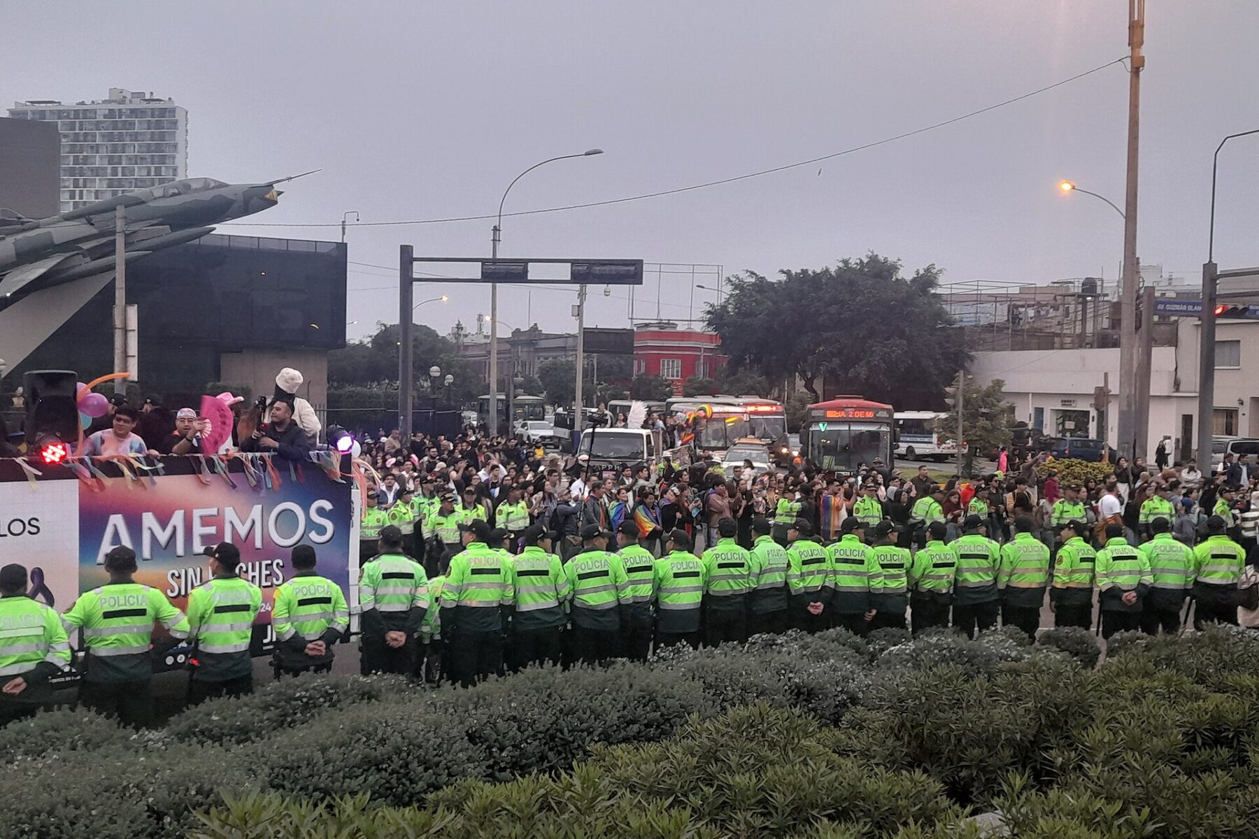Peruvian police officers in high-visibility jackets on a street in Lima (file photo)