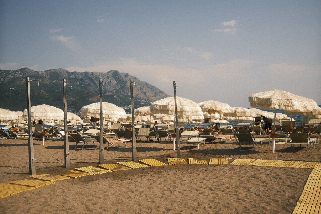 Copacabana beach shoreline in Rio de Janeiro with vendors and umbrellas