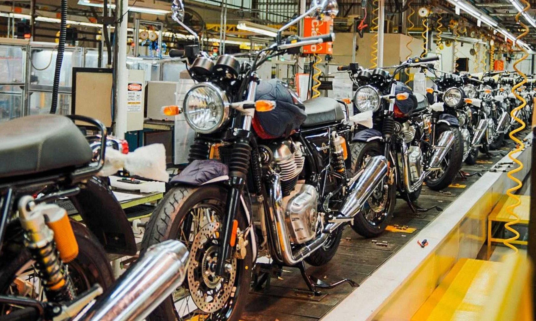 royal-enfield---inauguracao-da-linha-de-montagem-no-brasil