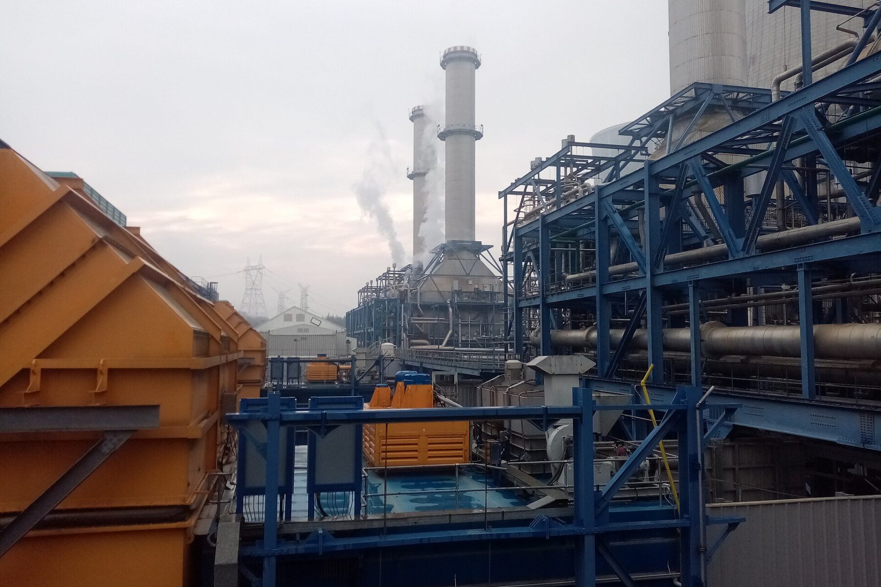 Geregu Power bond default - natural gas power plant illustrating Nigeria's electricity sector strain