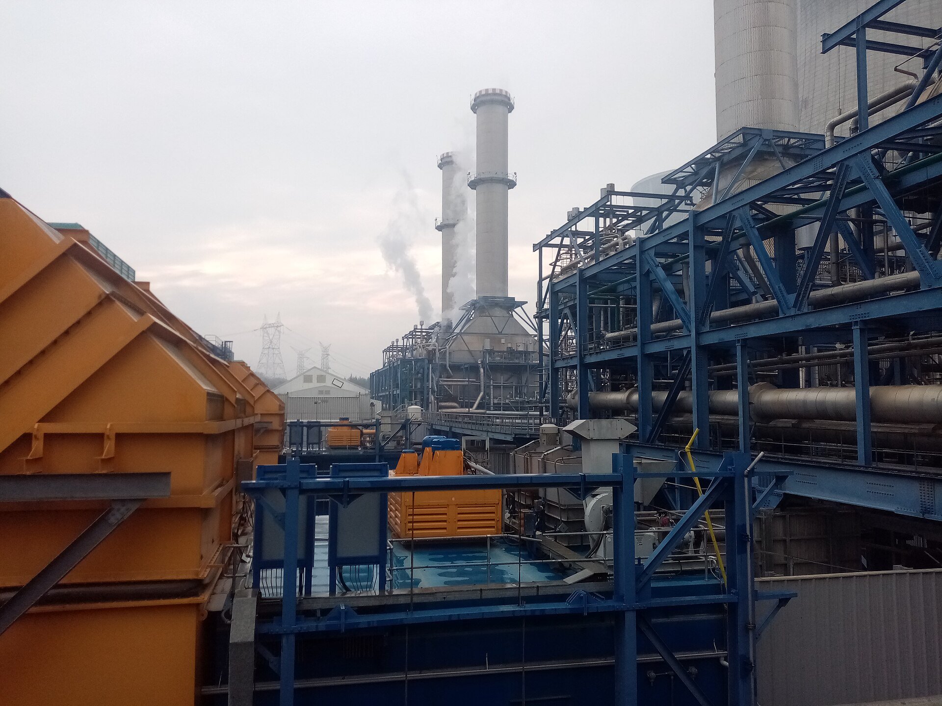 Geregu Power bond default - natural gas power plant illustrating Nigeria's electricity sector strain