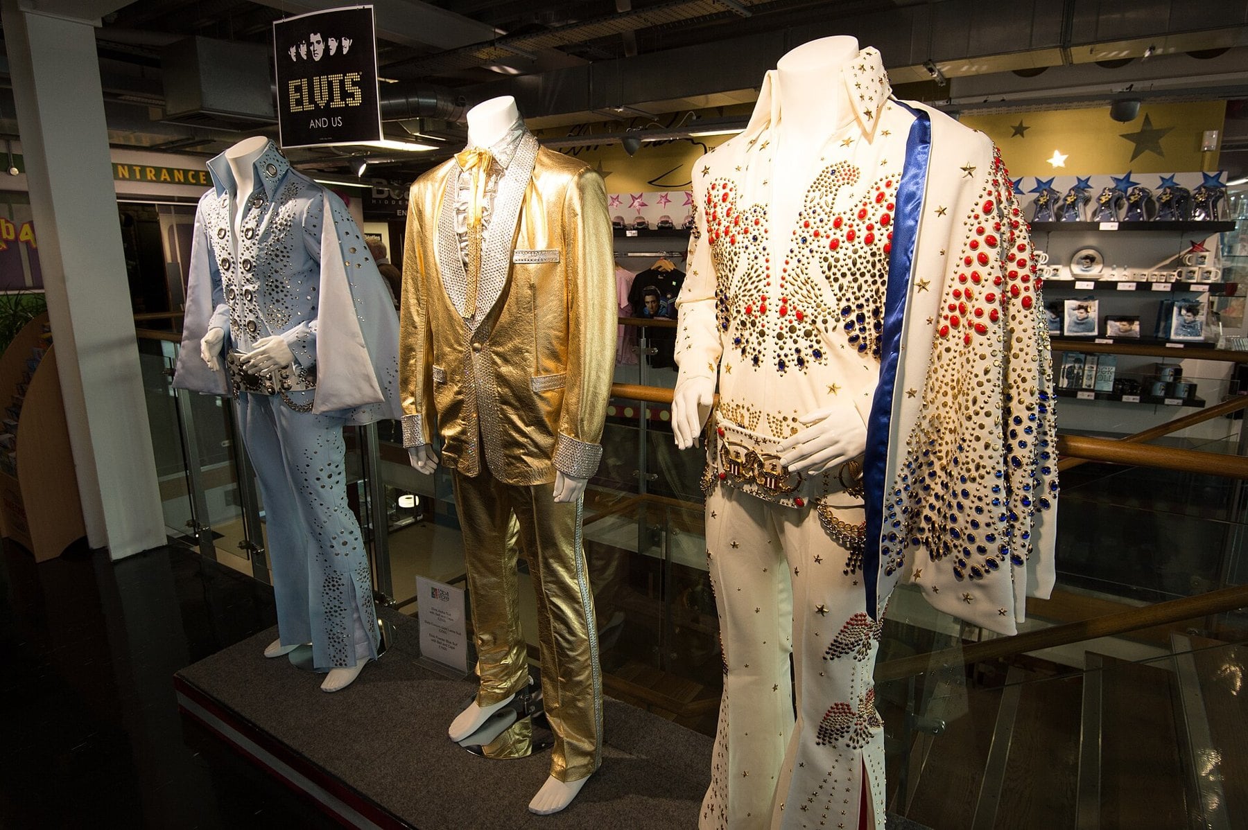 Elvis stage costumes on display, of the kind coming with Elvis in Concert in Curitiba