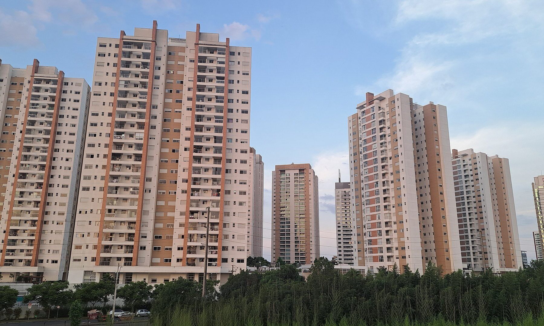 MRV context - residential apartment towers in a Brazilian city with green space