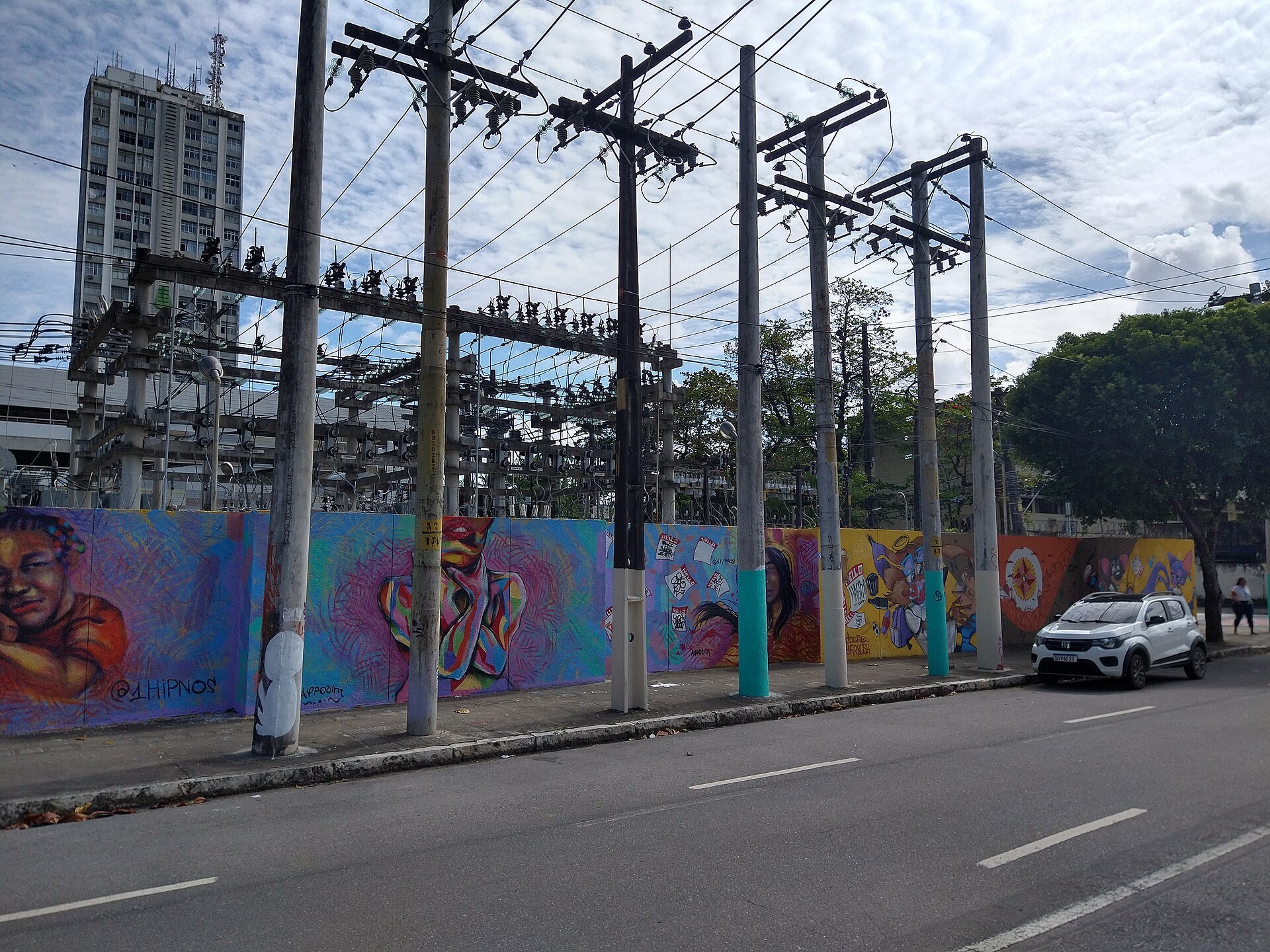 Viva Perifa - colorful graffiti street mural on an urban wall in Brazil