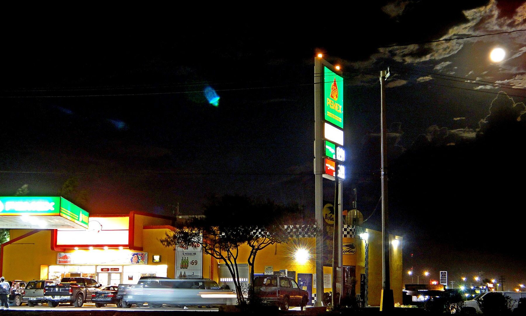 A Pemex station at night, where drivers feel the Mexico diesel subsidy at the pump