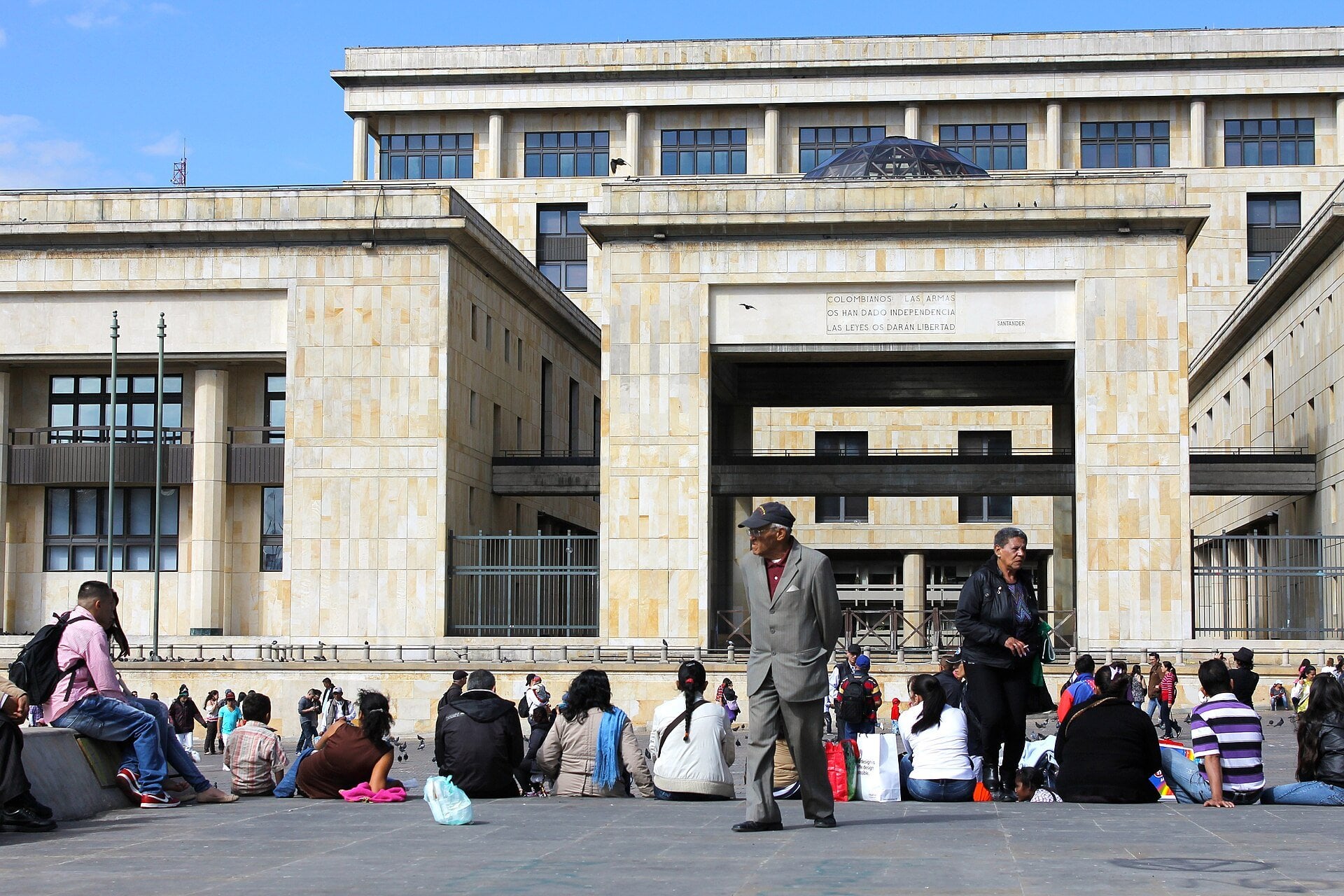 Colombia influencers - the Palacio de Justicia in Bogotá