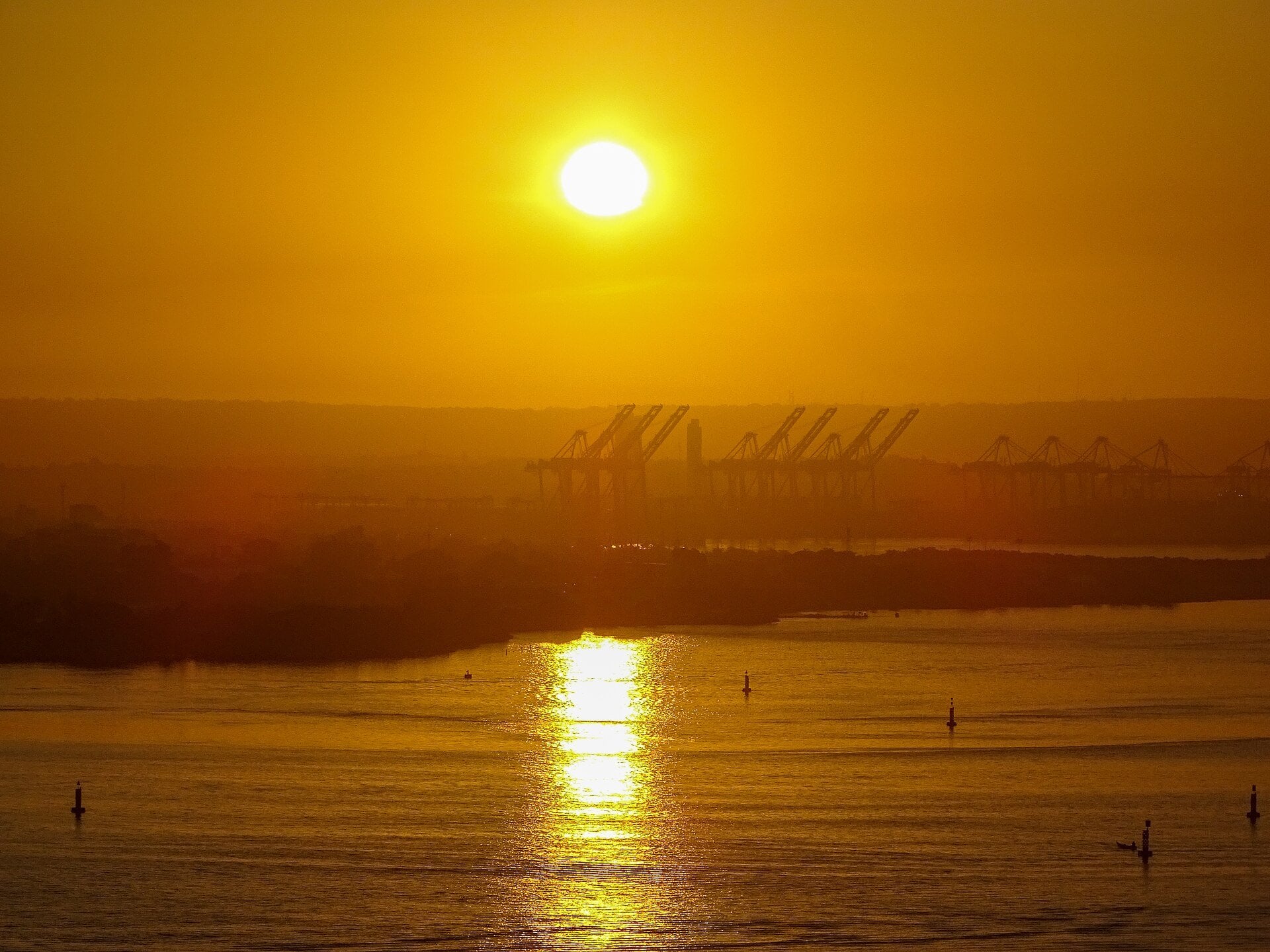 Colombia gas investment - dawn at the commercial port of Cartagena