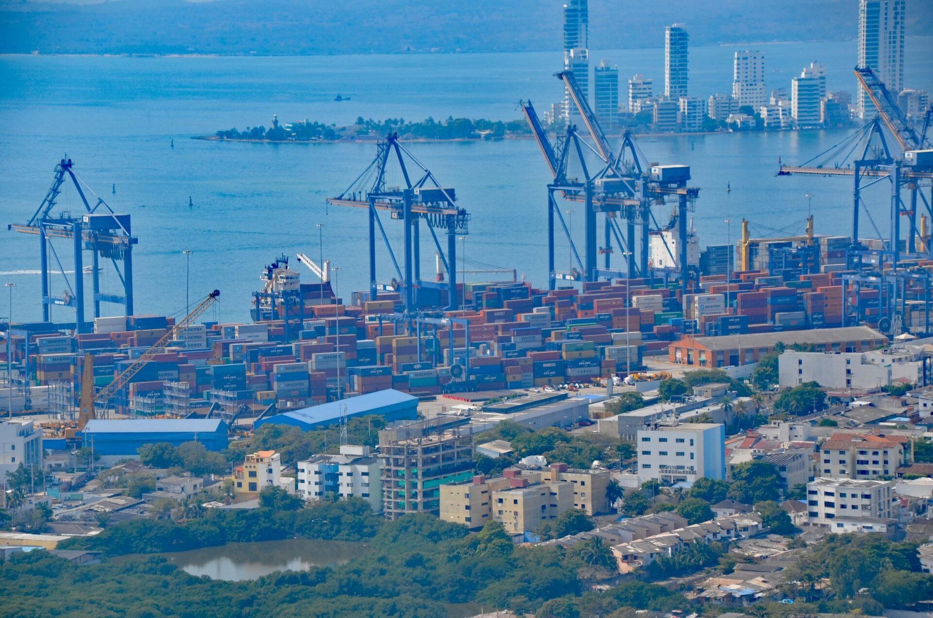 Colombia tariff - a container ship loading at the port of Cartagena