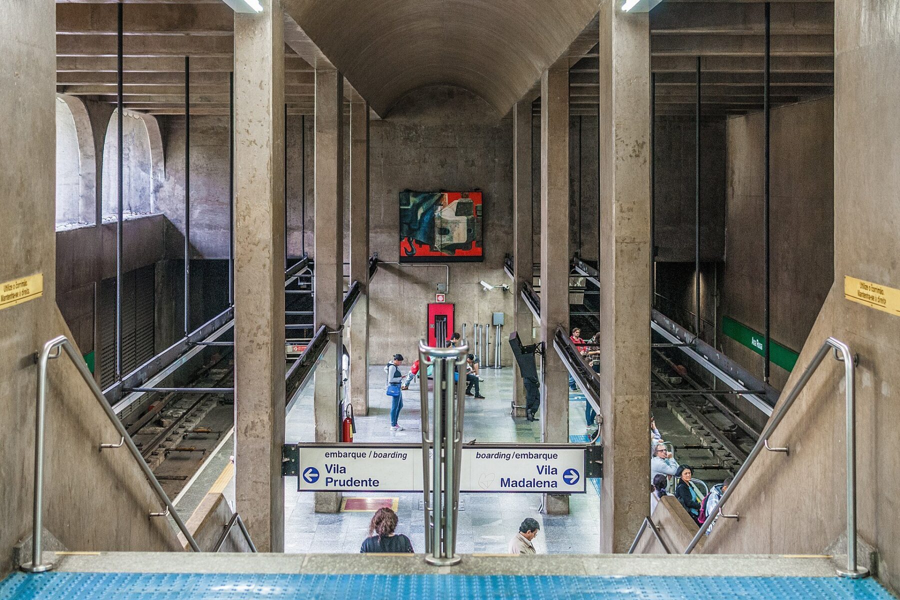 state credit - a São Paulo Metro station on the Blue Line