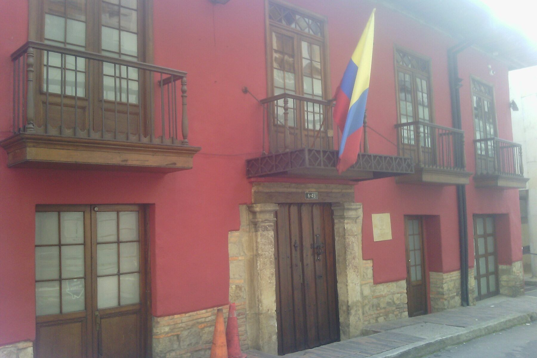 restorative sentences - a historic building in central Bogotá