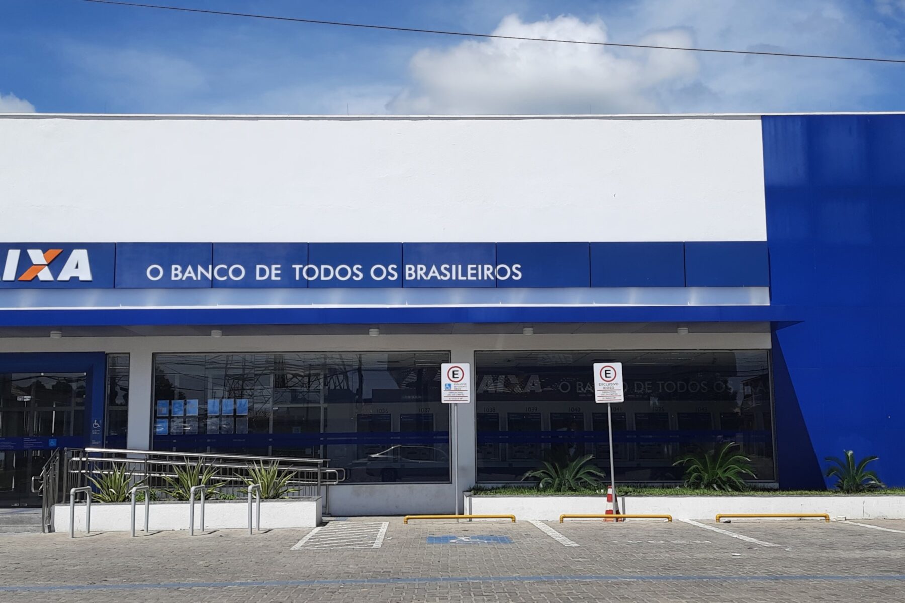 Caixa Seguridade Q2 2026 profit chart and dividend announcement