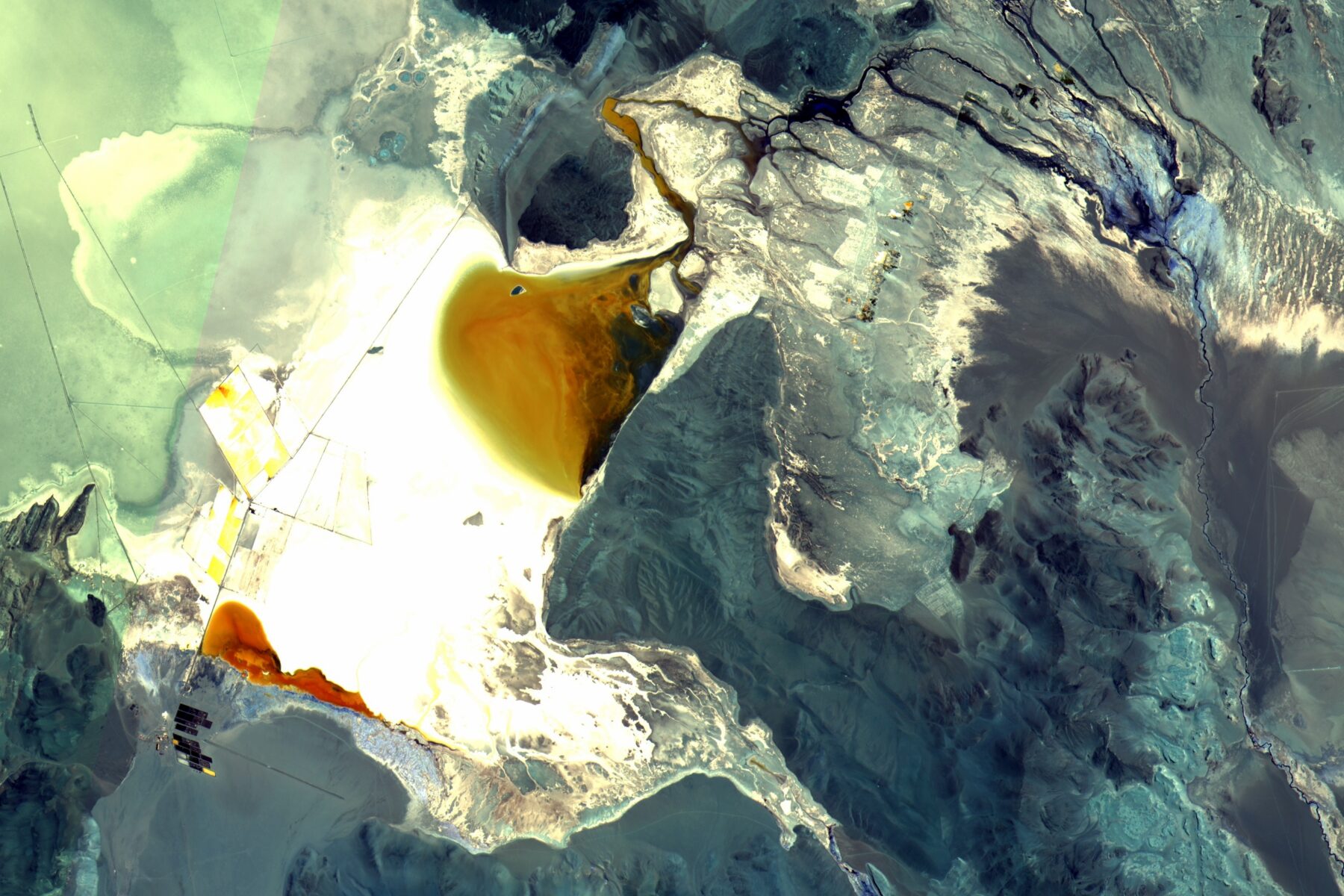 sal-de-oro-hombre-muerto-lithium-inpe