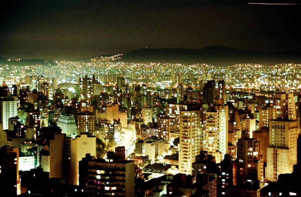 Live instrumental music on a Tuesday night in Sao Paulo.
