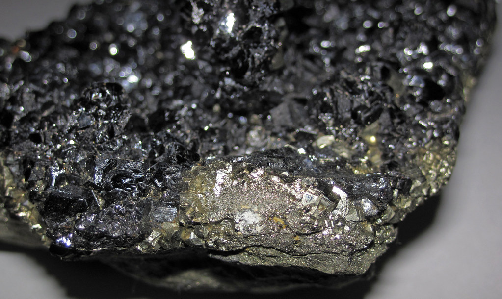 Sphalerite and pyrite zinc ore specimen from the Alimon Mine in Pasco, Peru, illustrating the zinc market wrap
