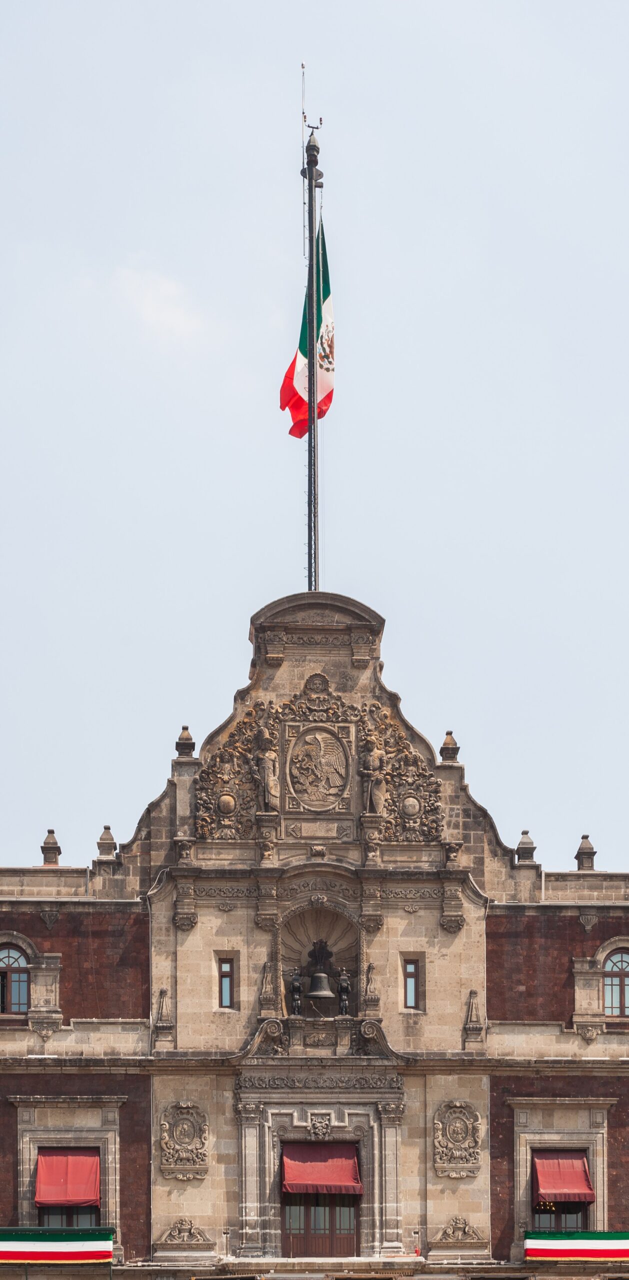 Balcón principal del Palacio Nacional, México D.F., México, 2013-10-16, DD 103