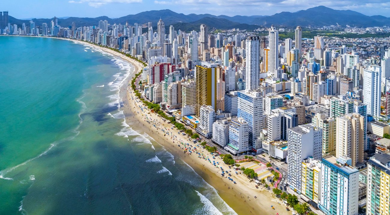header-balneario-camboriu-sc-vista-aerea1