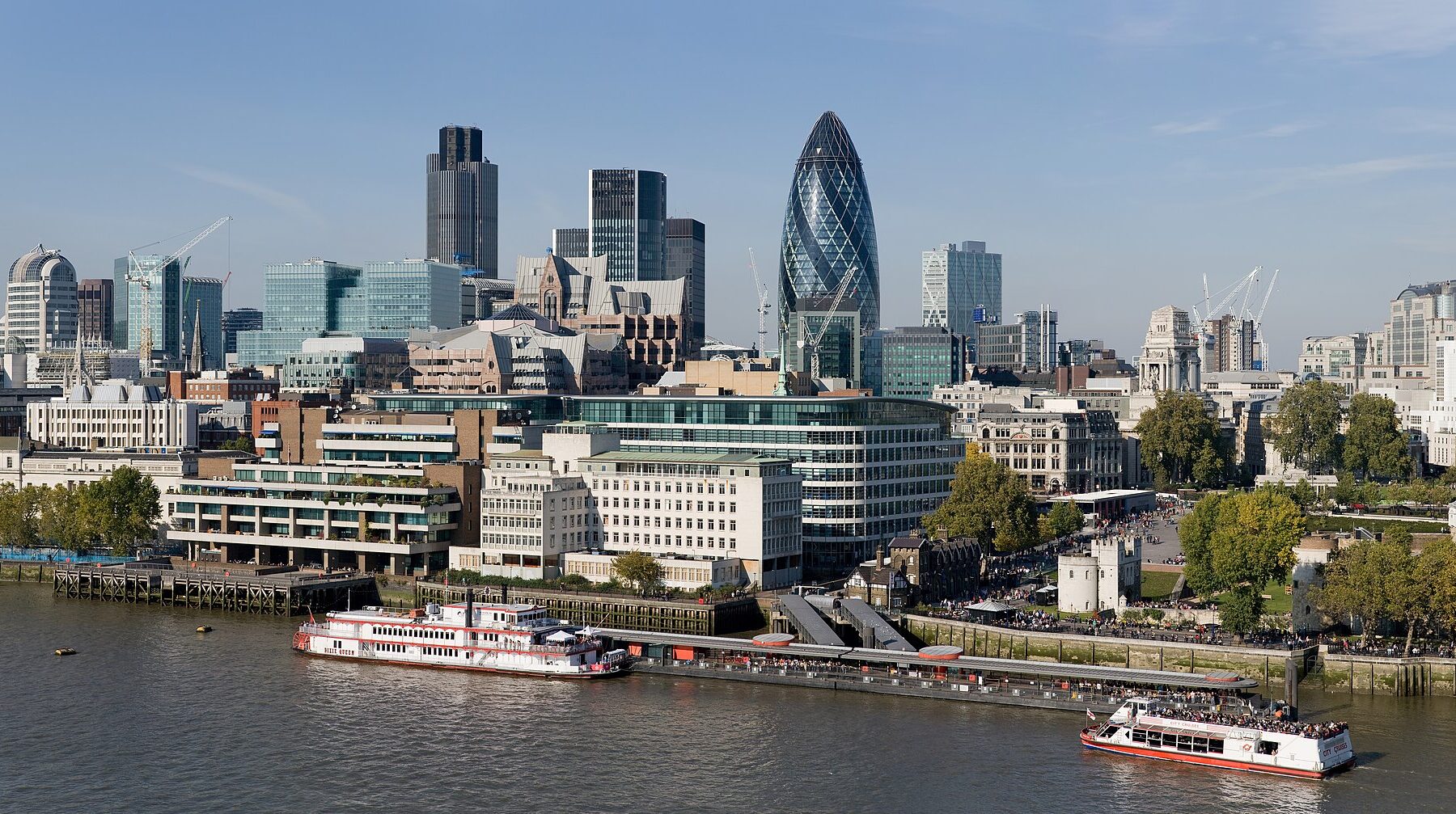 Zinc Tops US$4,100 in London as Nearby Supply Tightens
