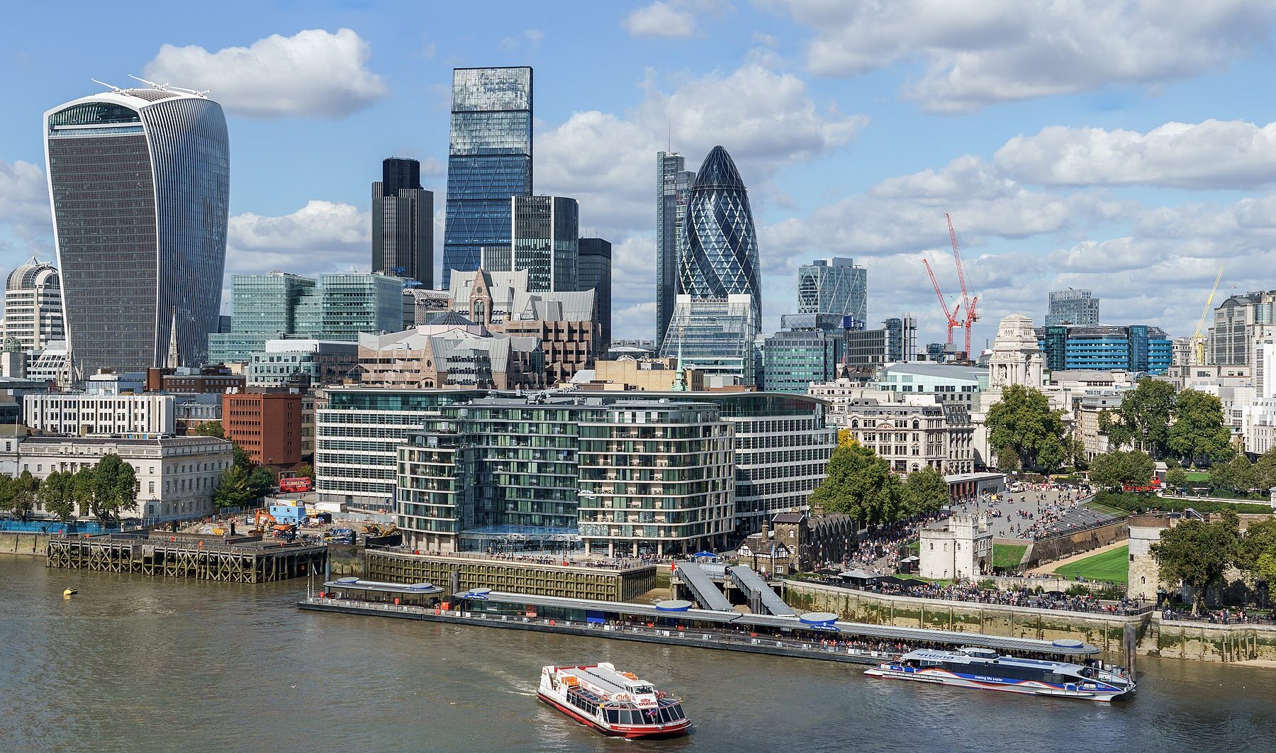 Zinc Tops US$4,100 in London as Nearby Supply Tightens