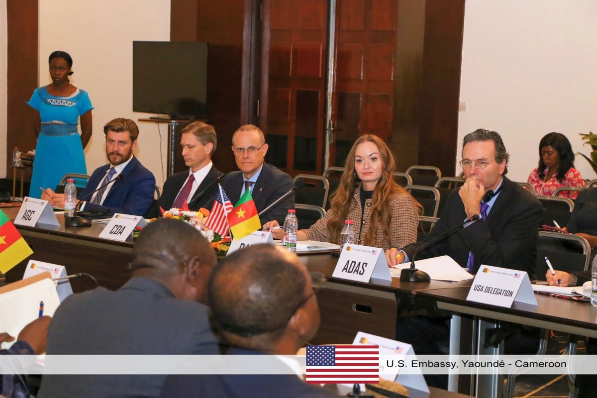 Traffic on a Yaoundé highway, the capital hosting Cameroon United States investment talks
