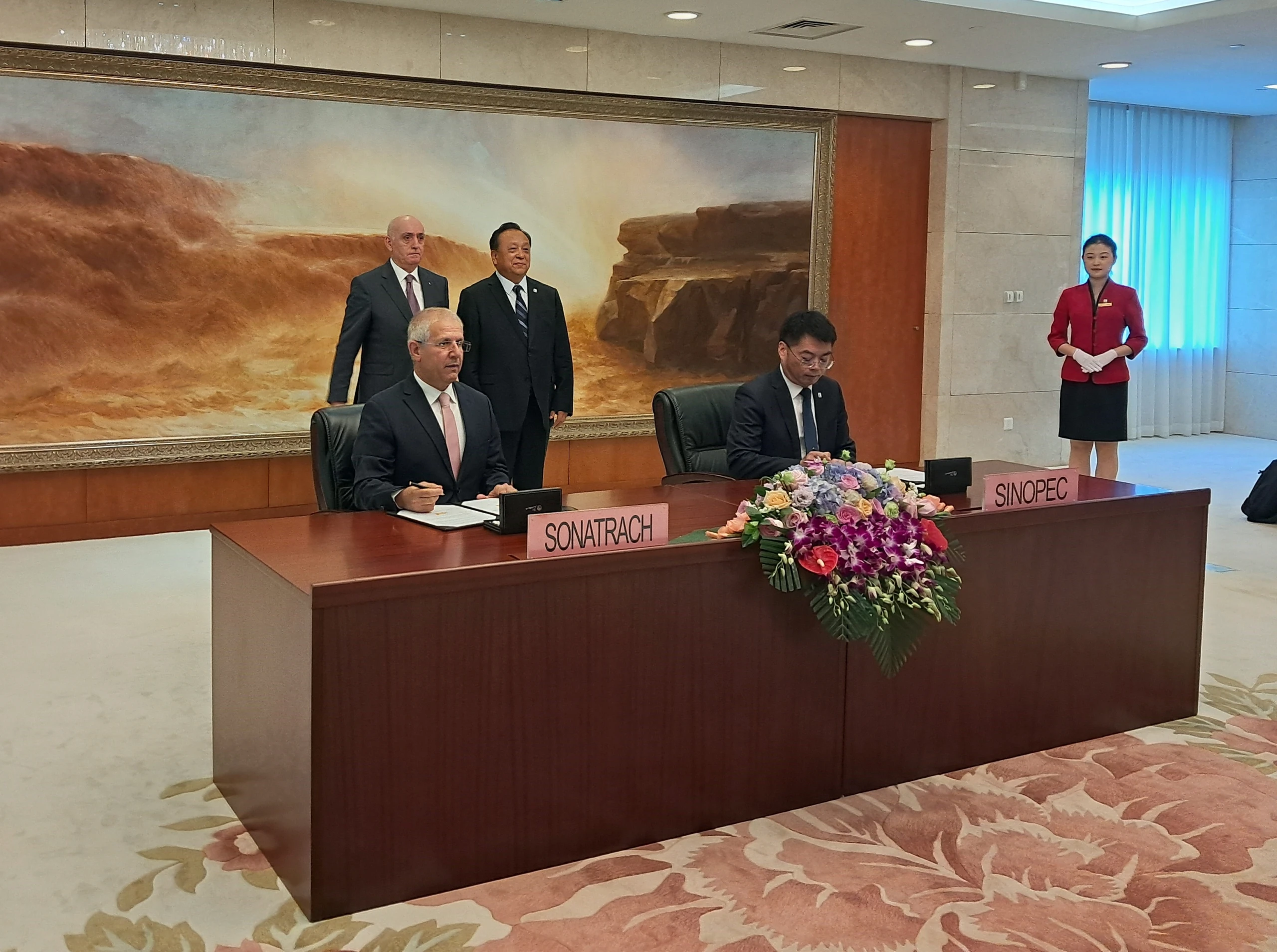 Sonatrach Sinopec agreement - an LNG carrier at anchor