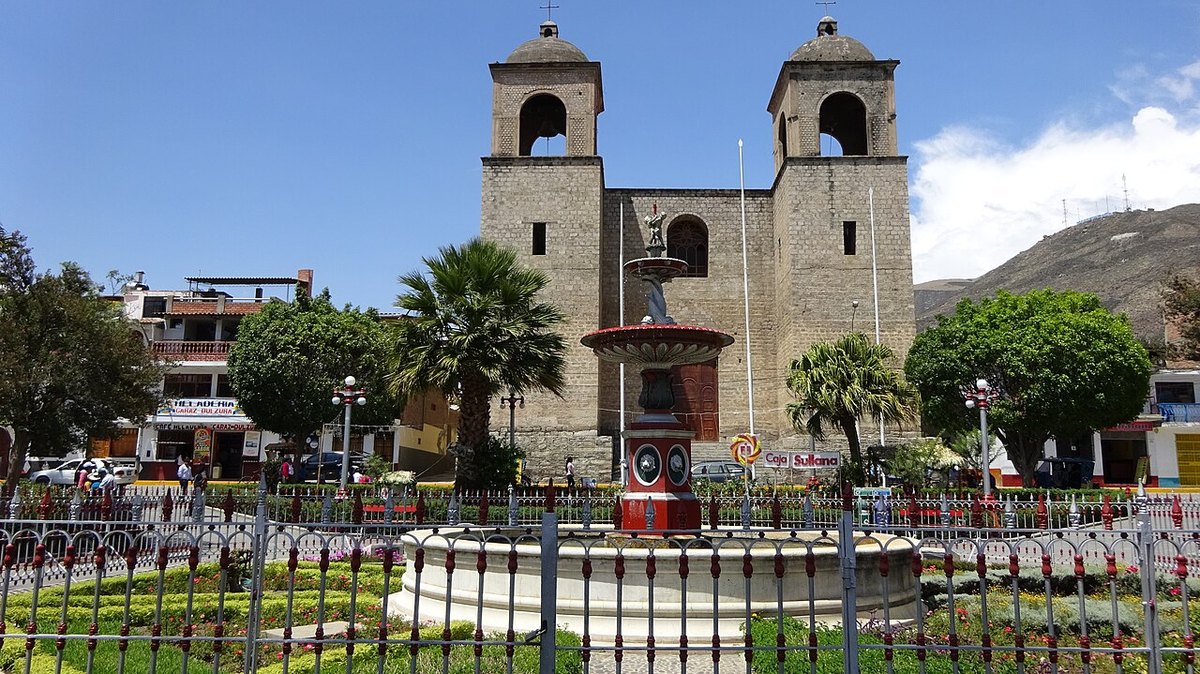The Plaza de Armas and stone cathedral in Caraz, Peru