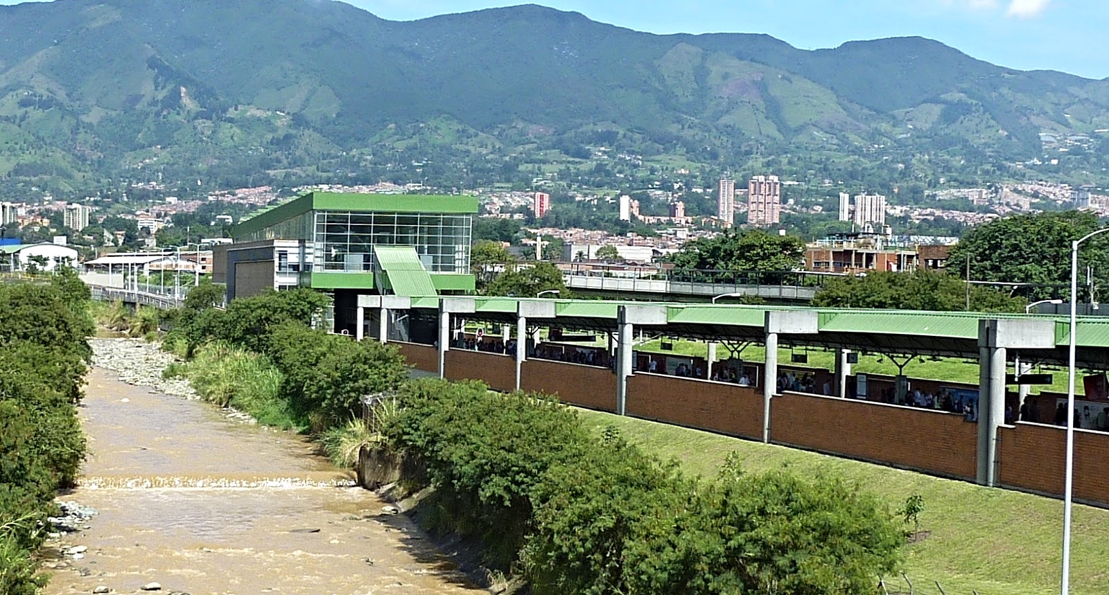 Itagüí metro station in the Aburrá Valley, Colombia, a block from the DAVIarena where Chayanne plays Medellín on 19 November 2026