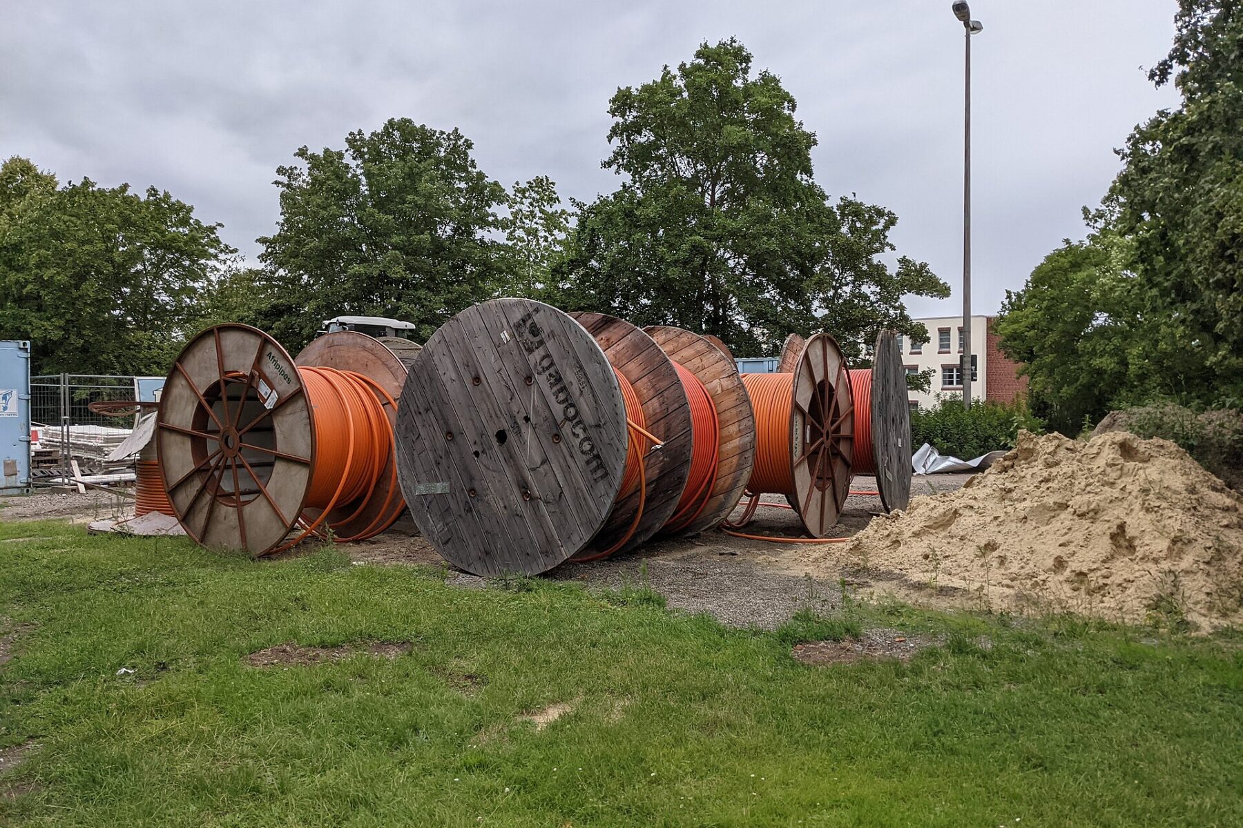 Fibre optic cable, the infrastructure Chad says it still needs thousands of kilometres of