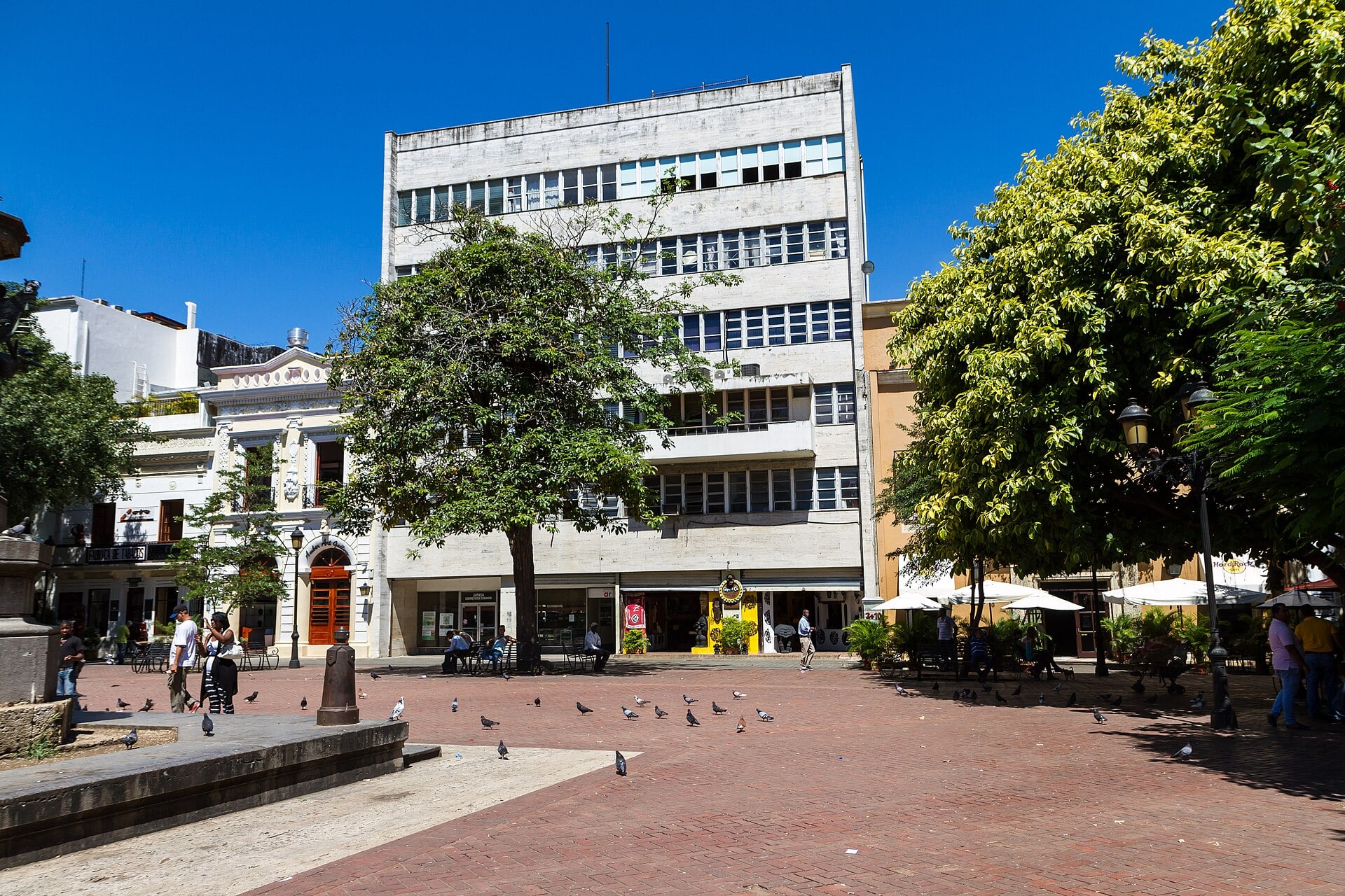 Dominican Republic explained 2026 — a square in the Colonial City of Santo Domingo