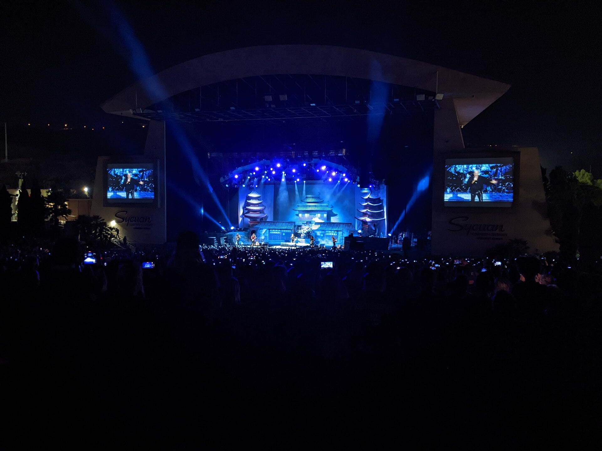 Iron Maiden in Mexico City: 50th-Anniversary ‘Run For Your Lives’ Show at Estadio GNP on October 2