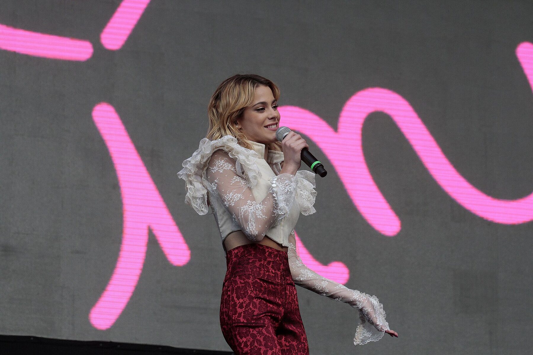 Tini Stoessel, the Argentine pop star performing at Mexico City's Arena CDMX on September 4, 2026